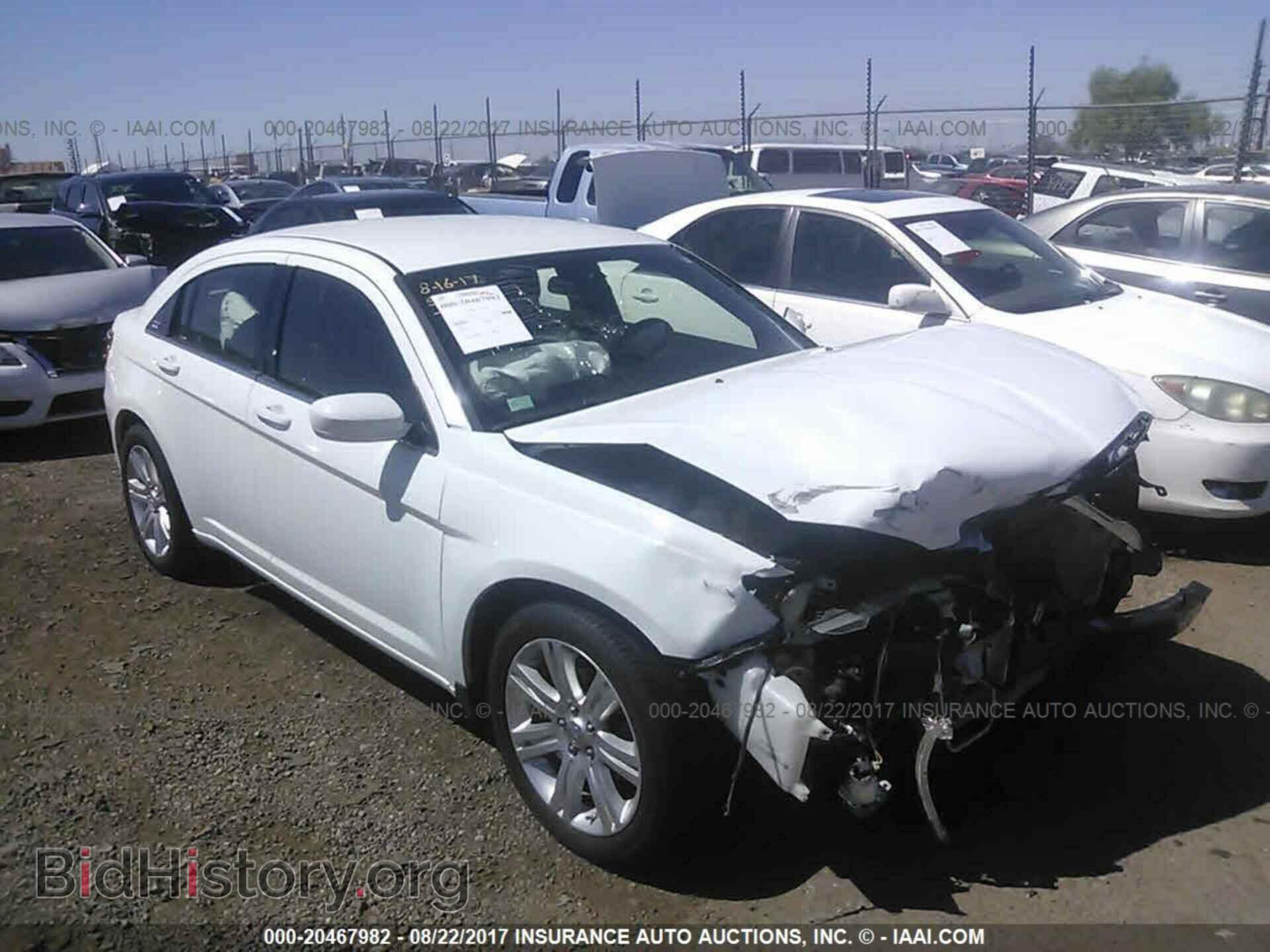 Фотография 1C3CCBAB8DN669873 - Chrysler 200 2013