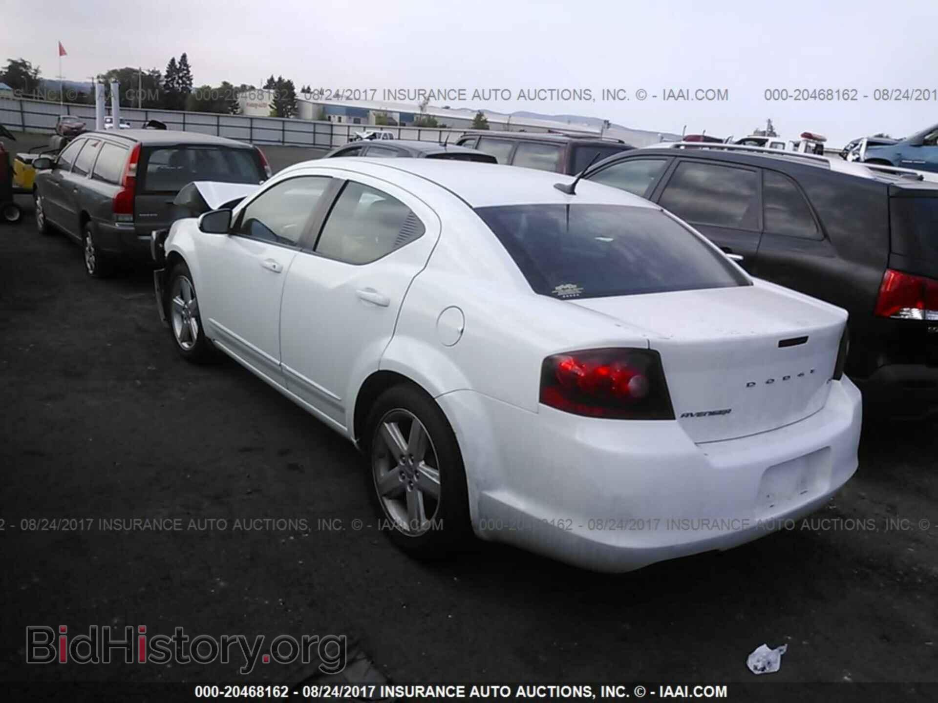 2013 Dodge Avenger - VIN: 1C3CDZCB3DN663370 - Photo 3