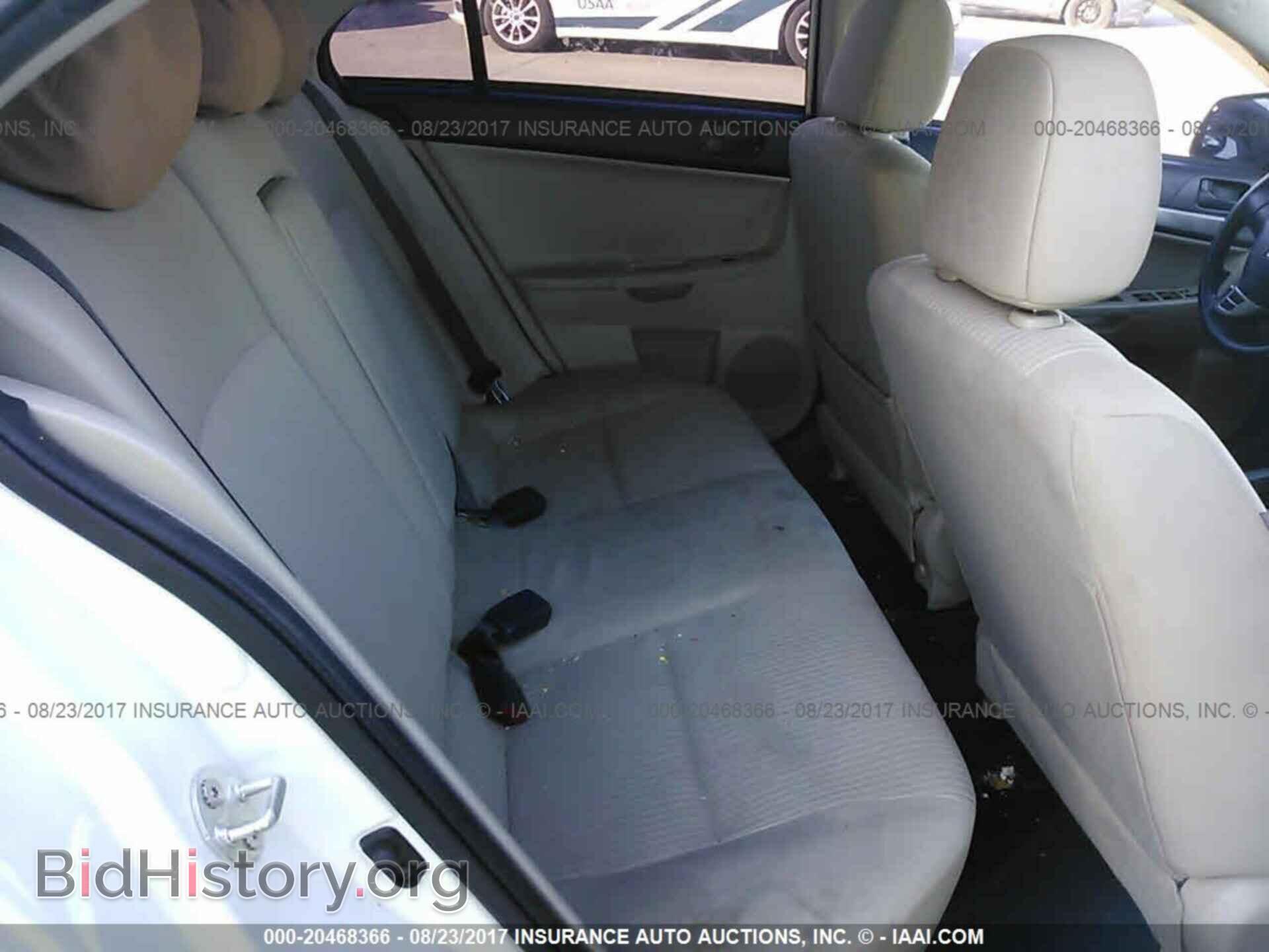 2014 Mitsubishi Lancer - VIN: JA32U2FU8EU002158 - Фото 8