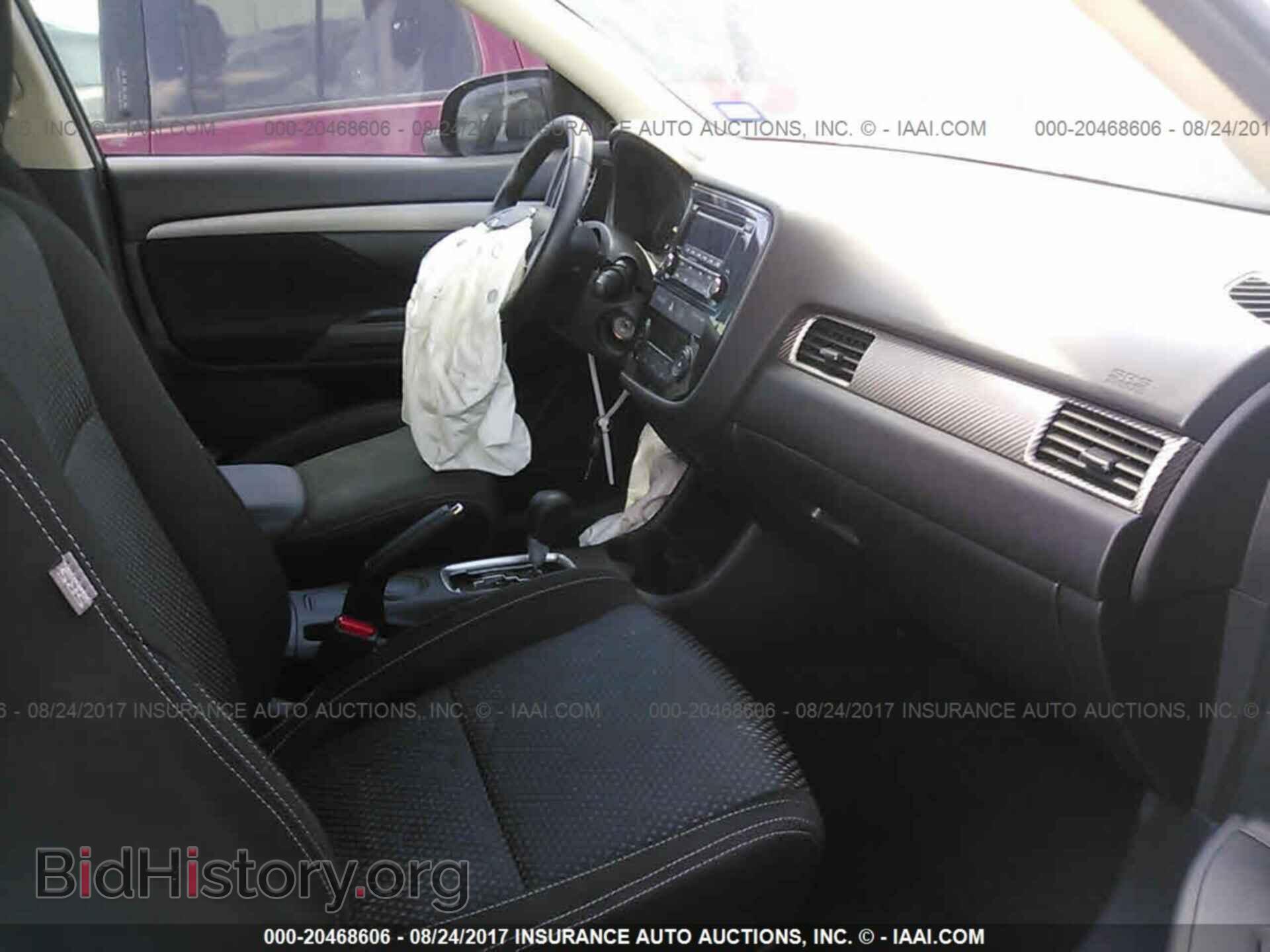2016 Mitsubishi Outlander - VIN: JA4AD2A32GZ013989 - Фото 5