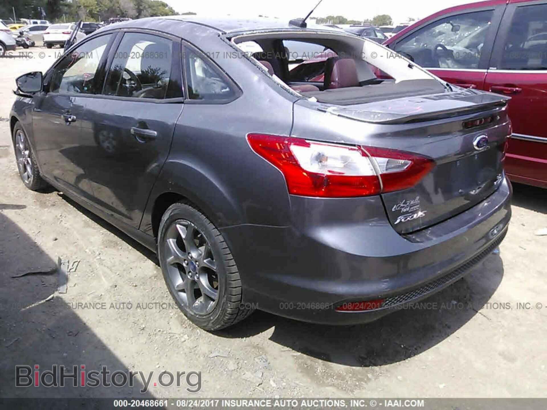 2013 Ford Focus - VIN: 1FADP3F23DL170421 - Photo 3