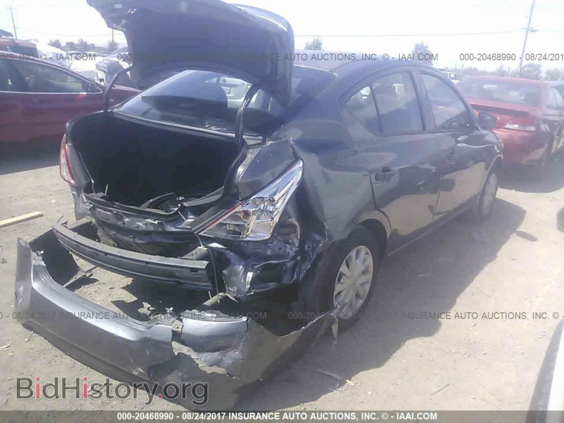 2017 Nissan Versa - VIN: 3N1CN7AP1HL828224 - Фото 4