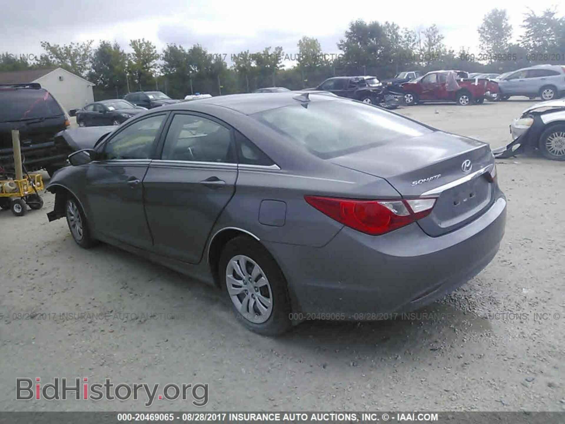 2012 Hyundai Sonata - VIN: 5NPEB4AC3CH426689 - Фото 3