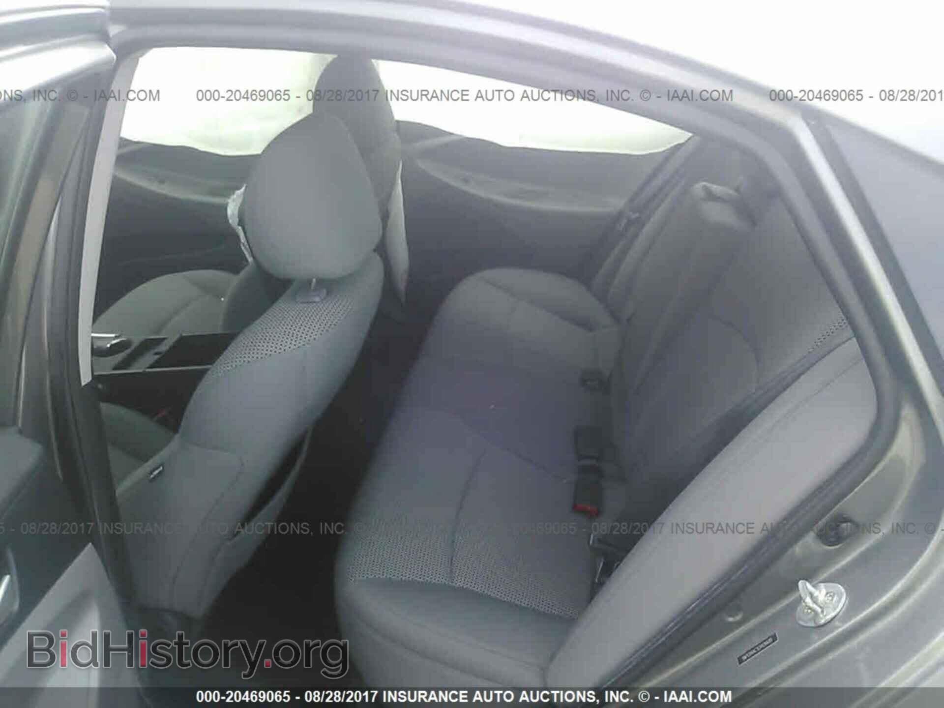 2012 Hyundai Sonata - VIN: 5NPEB4AC3CH426689 - Фото 8