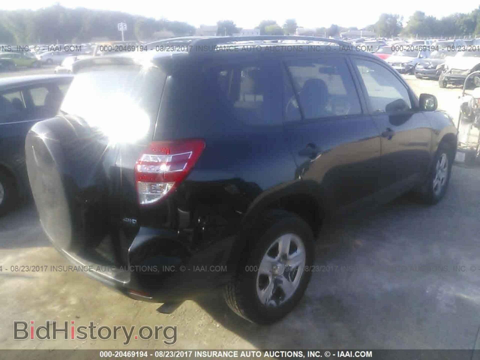 2011 Toyota Rav4 - VIN: 2T3BF4DV3BW097066 - Фото 4