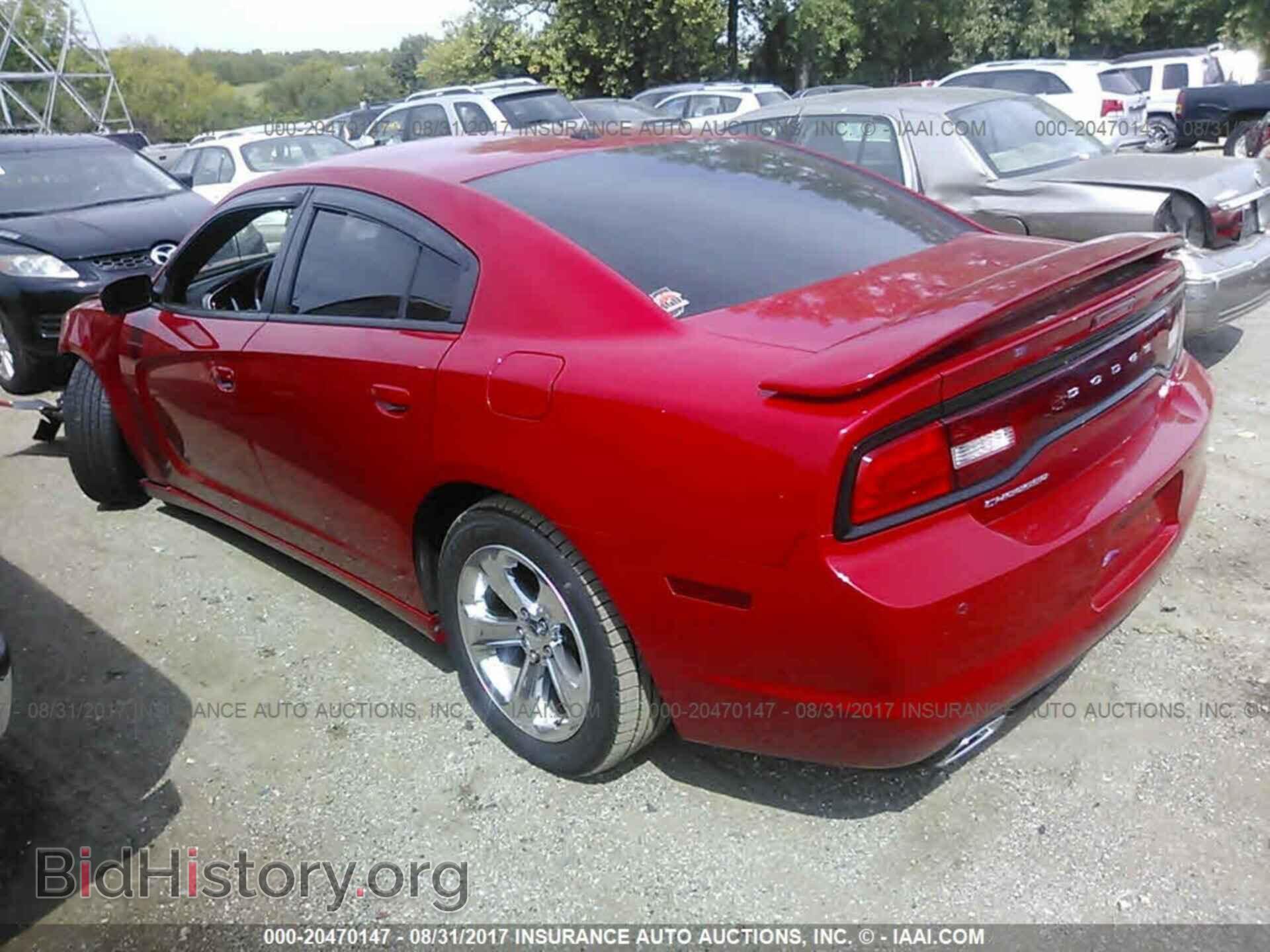2013 Dodge Charger - VIN: 2C3CDXHG5DH522396 - Фото 3