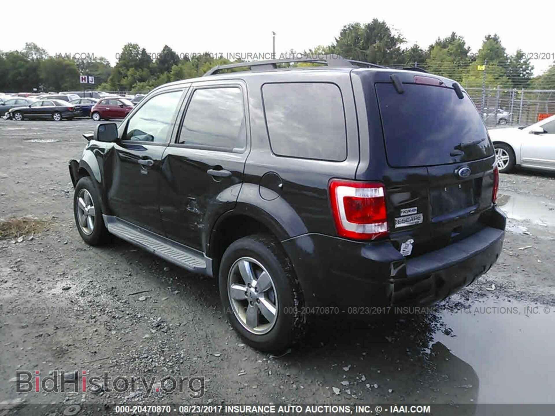 2011 Ford Escape - VIN: 1FMCU0D79BKC01729 - Photo 3