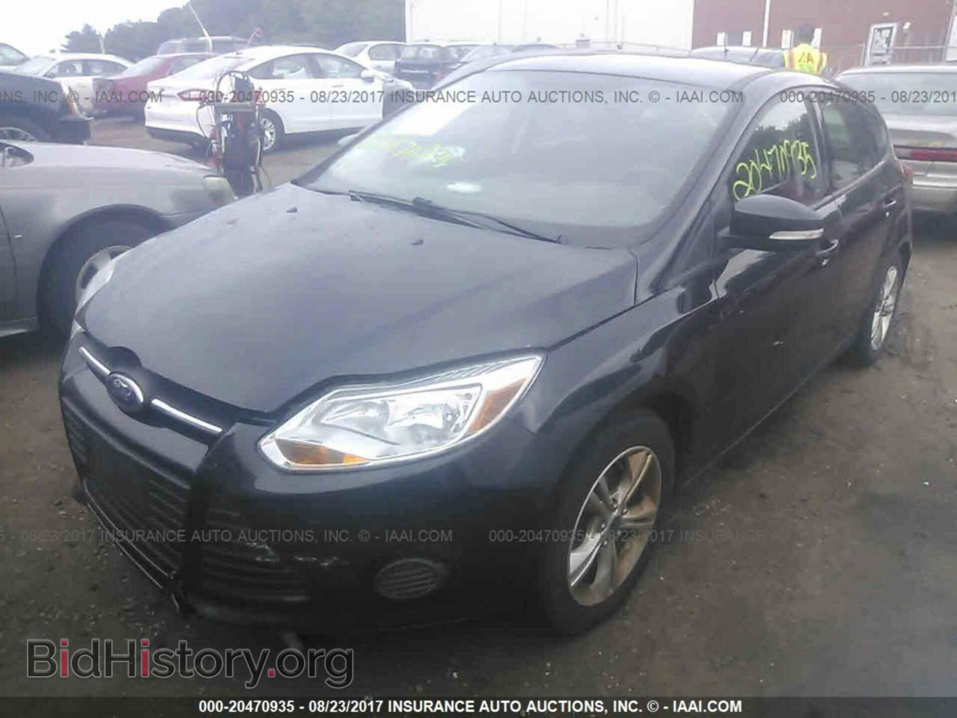 2013 Ford Focus - VIN: 1FADP3K25DL255752 - Фото 2