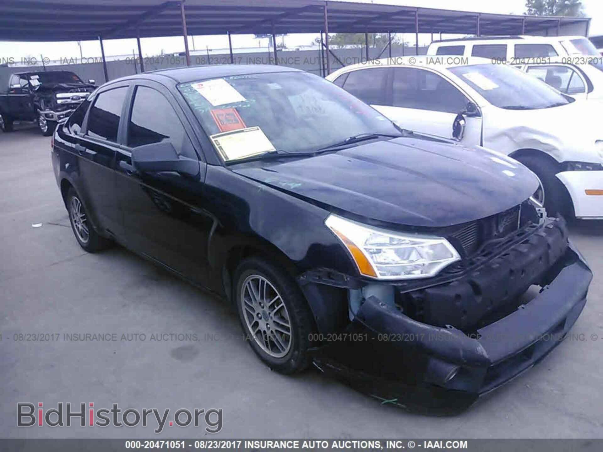 Photo 1FAHP3FN5BW202048 - Ford Focus 2011