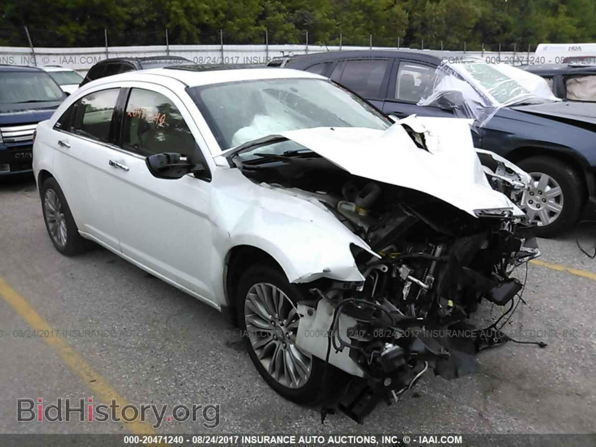 Photo 1C3CCBCB6CN305155 - Chrysler 200 2012
