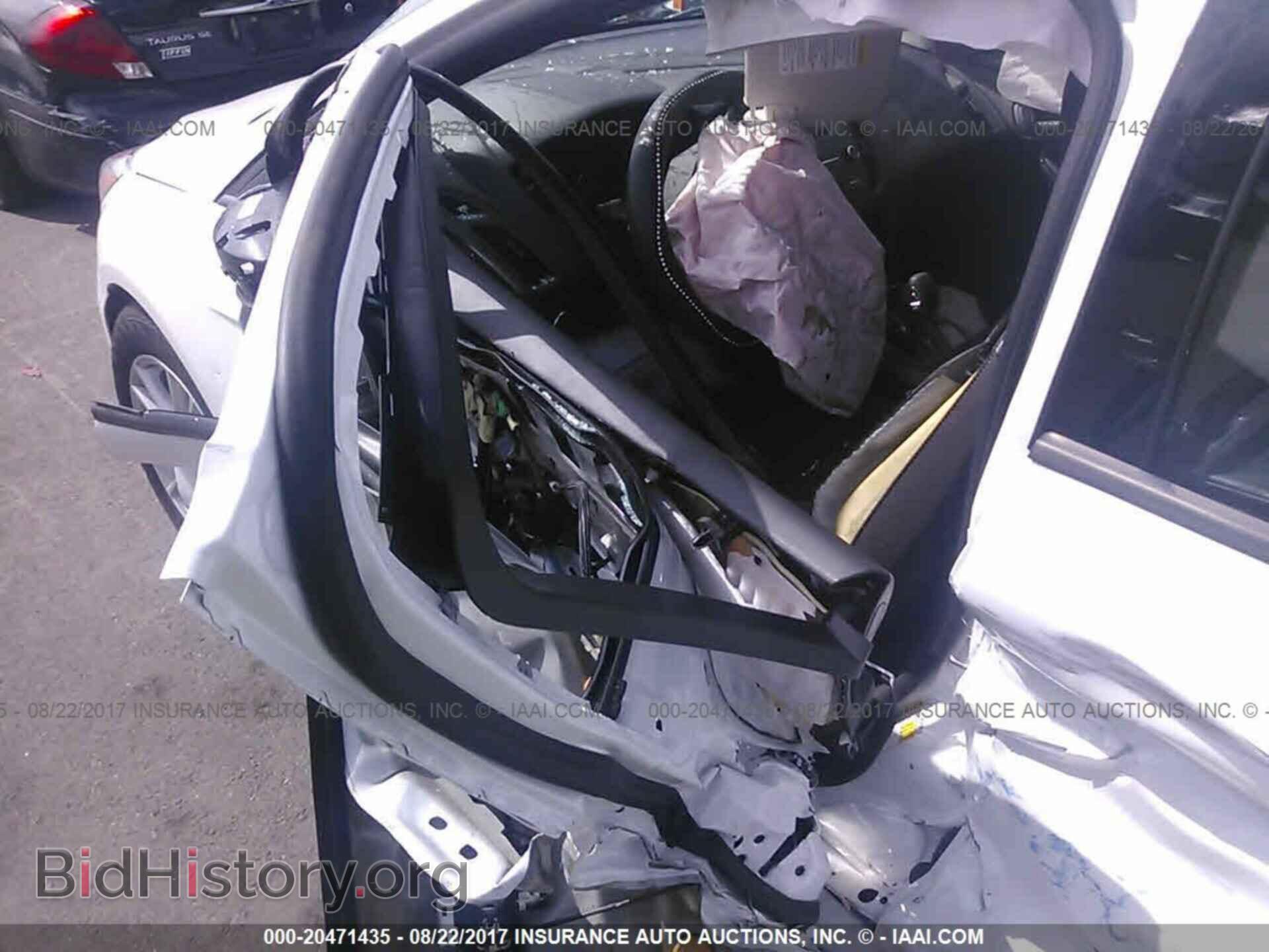 2017 Ford Focus - VIN: 1FADP3F24HL253071 - Photo 6