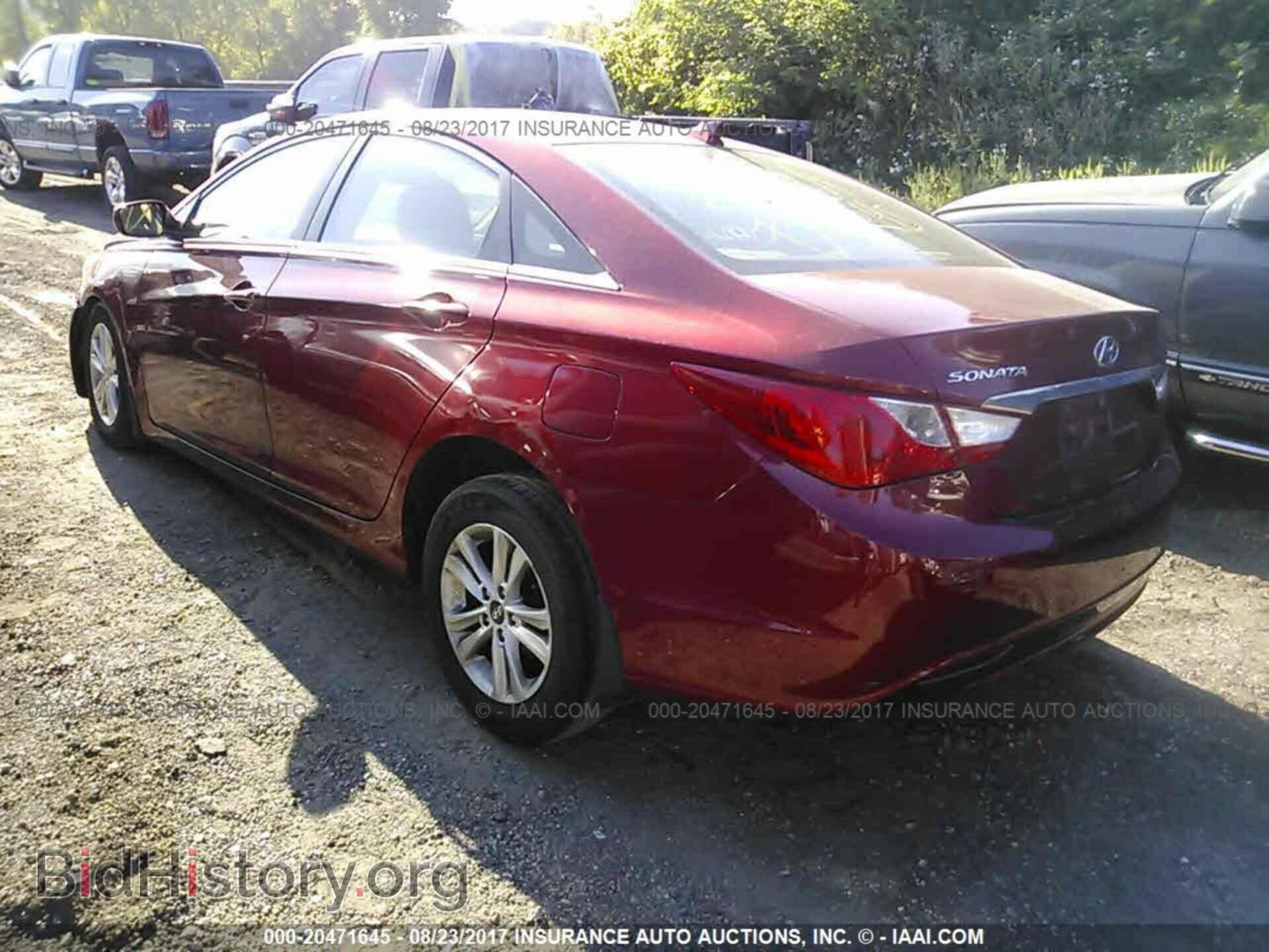 2012 Hyundai Sonata - VIN: 5NPEB4AC6CH411524 - Фото 3