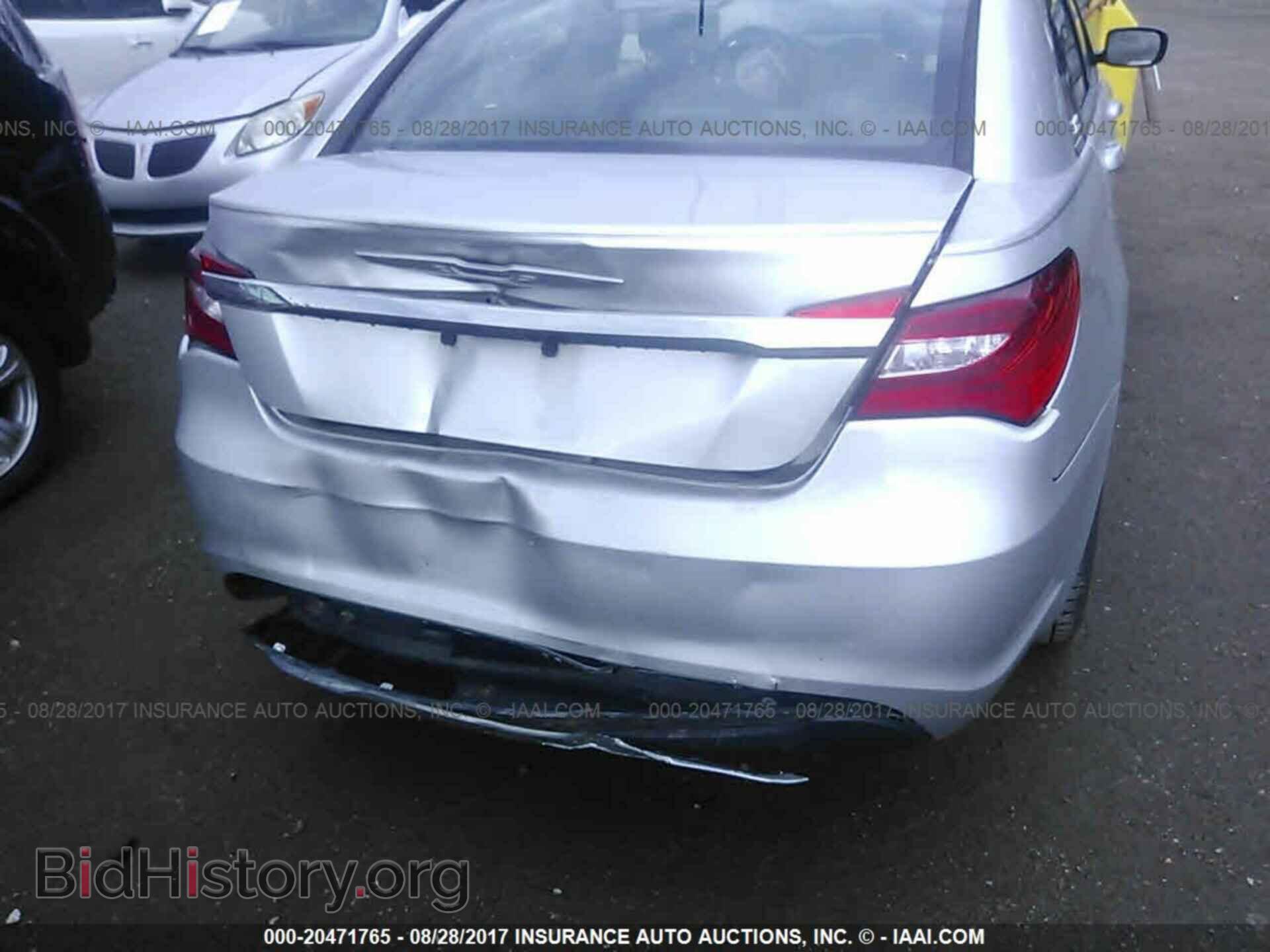 2011 Chrysler 200 - VIN: 1C3BC1FBXBN589521 - Photo 6