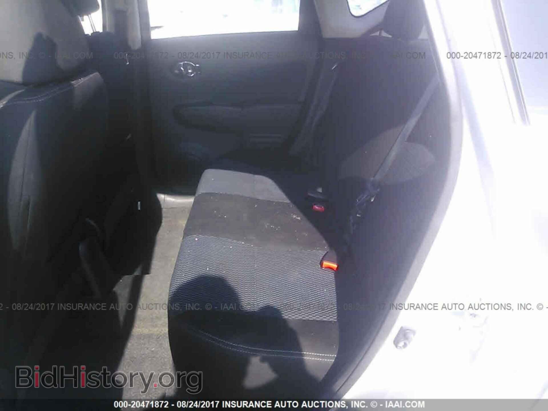 2015 Nissan Versa note - VIN: 3N1CE2CP4FL405831 - Photo 8