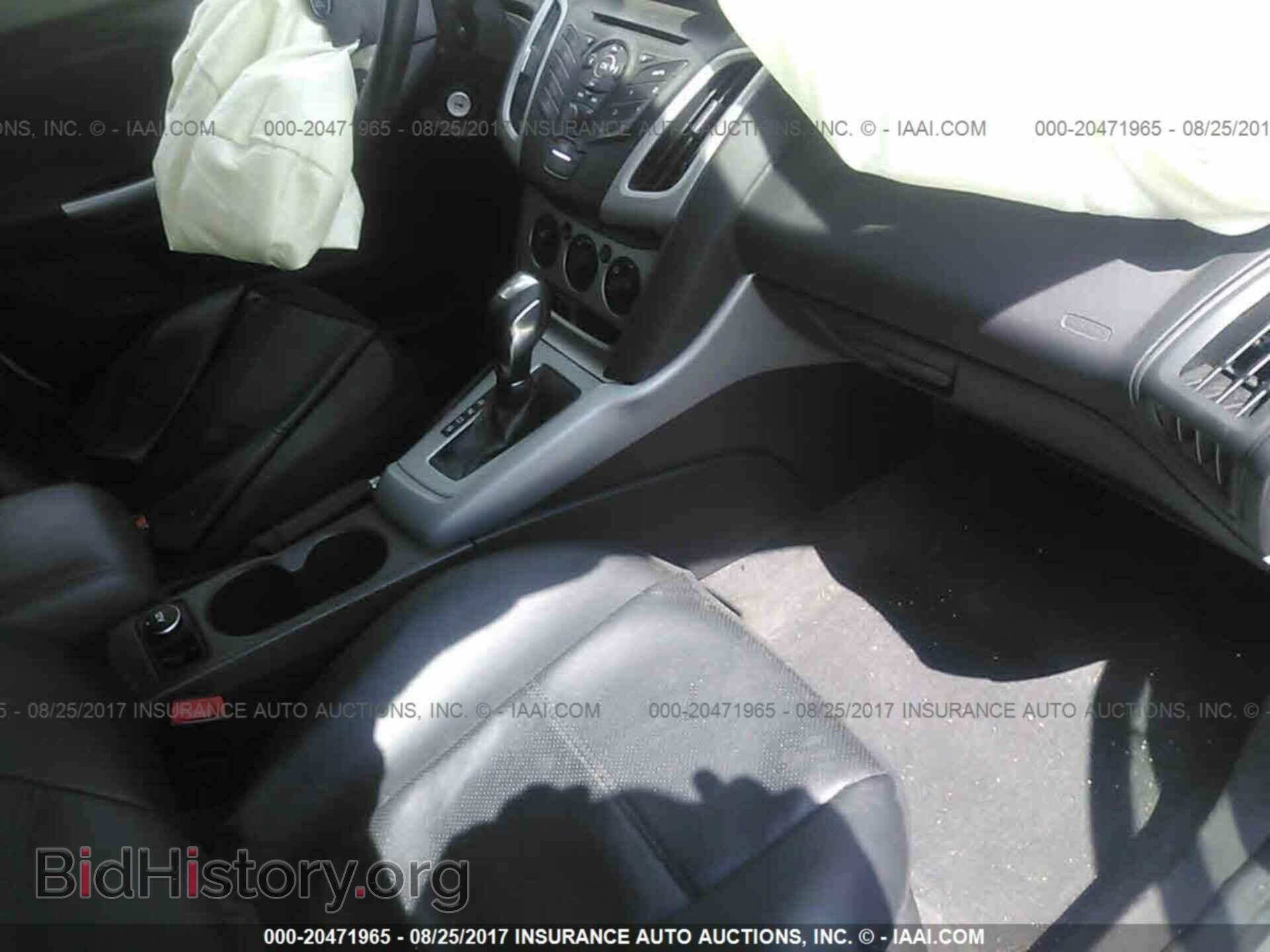 2012 Ford Focus - VIN: 1FAHP3K21CL119313 - Photo 5
