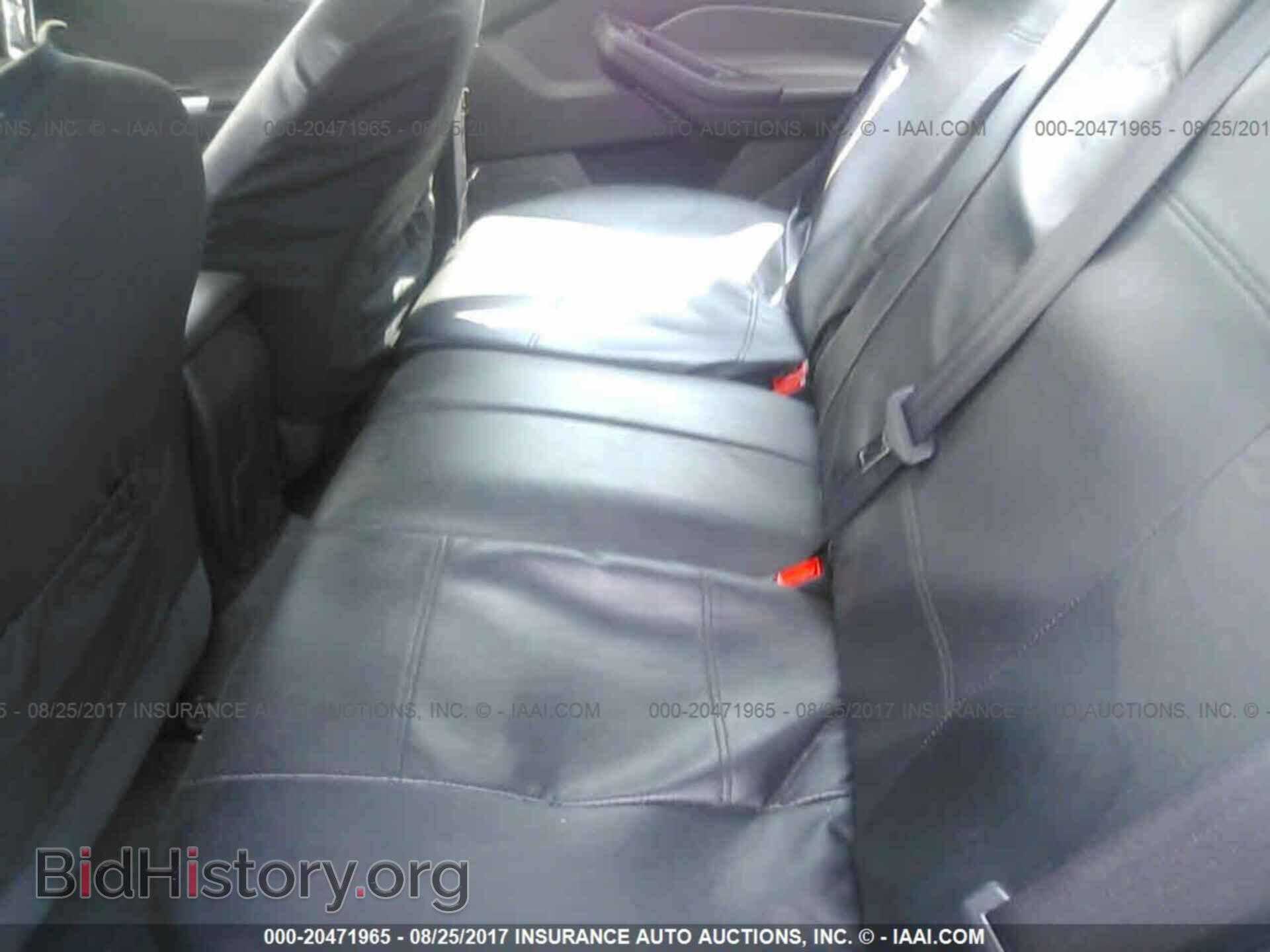 2012 Ford Focus - VIN: 1FAHP3K21CL119313 - Photo 8
