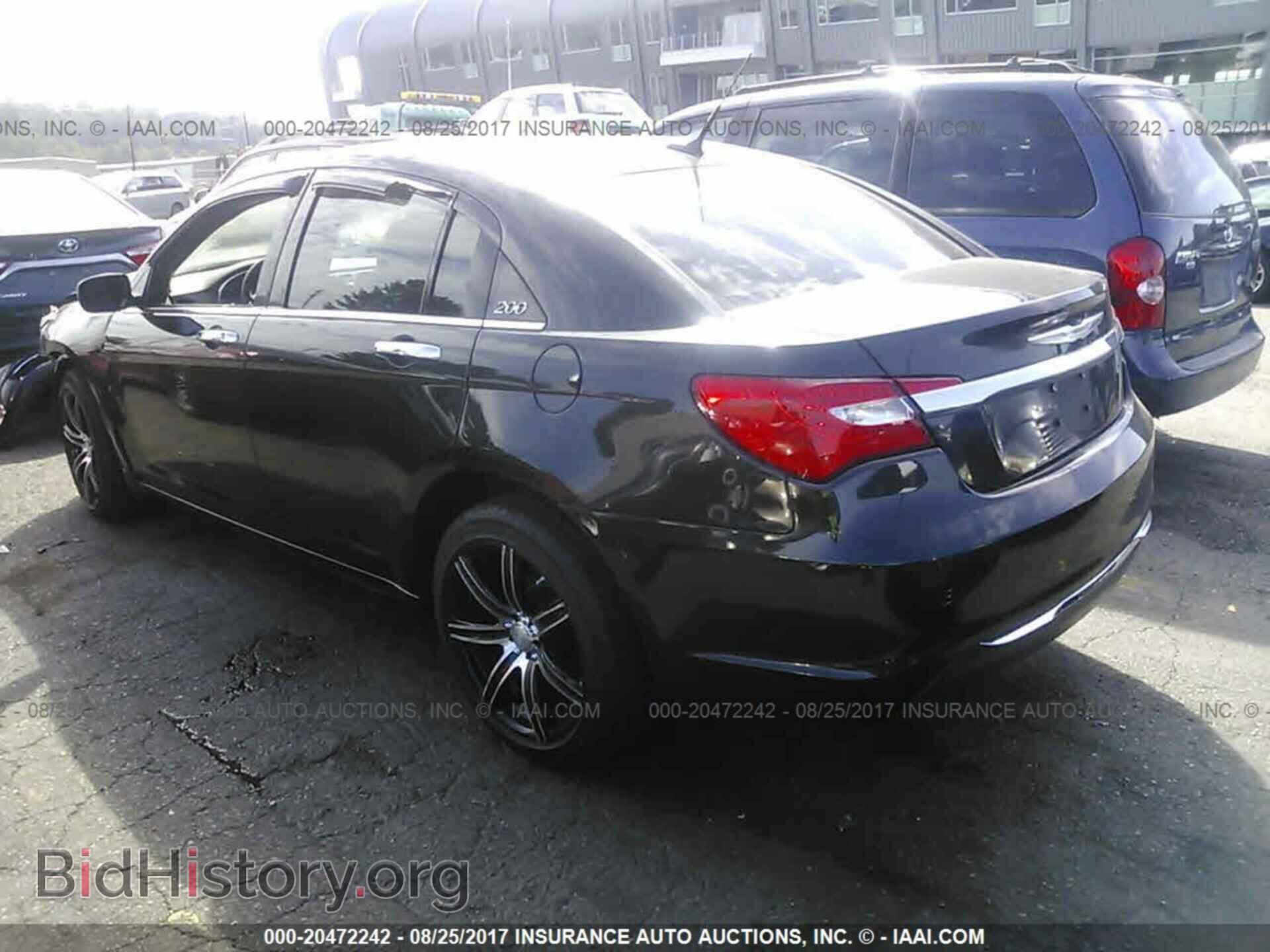 2011 Chrysler 200 - VIN: 1C3BC2FG9BN505609 - Фото 3