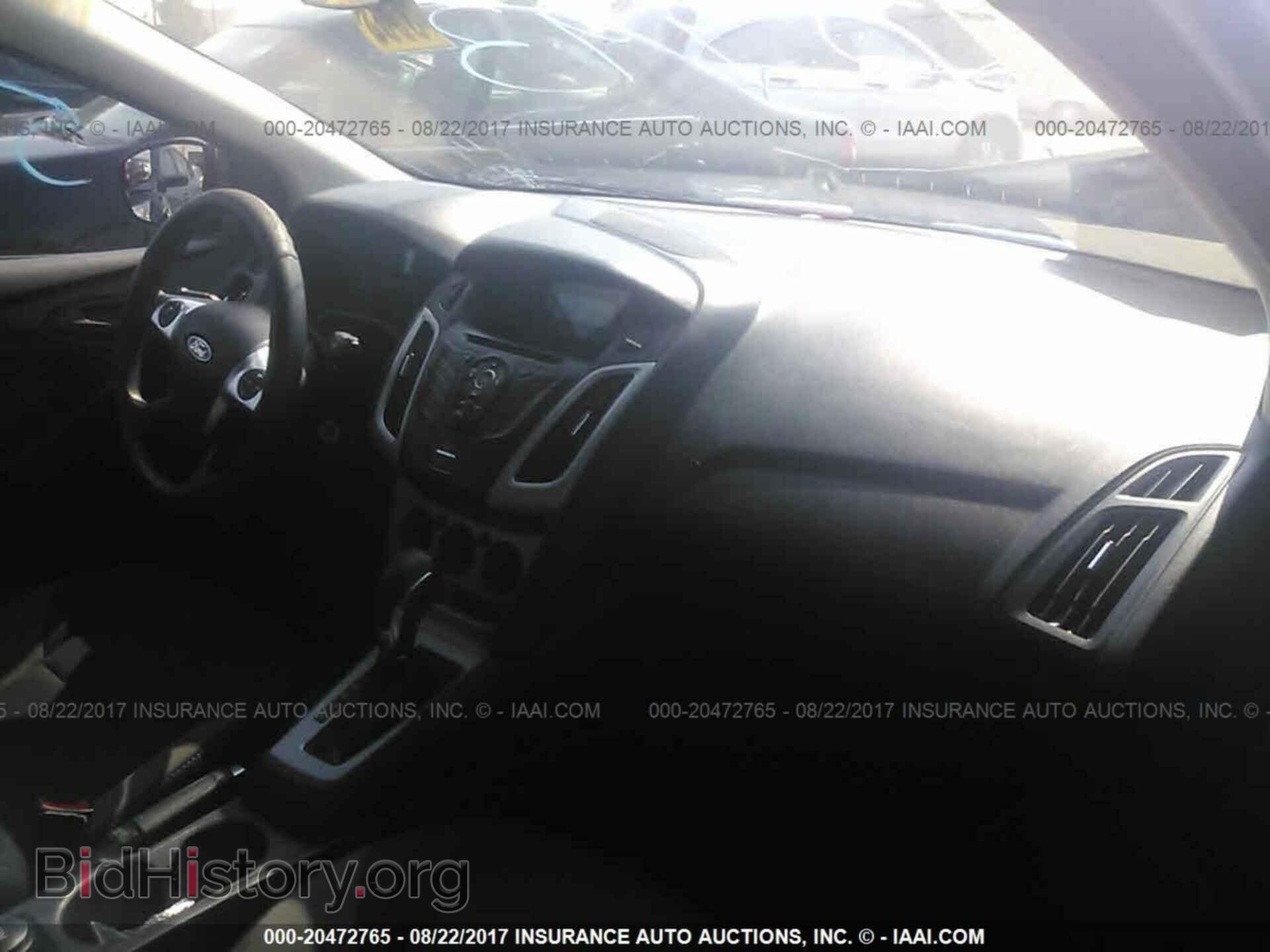 2012 Ford Focus - VIN: 1FAHP3K22CL176796 - Photo 5