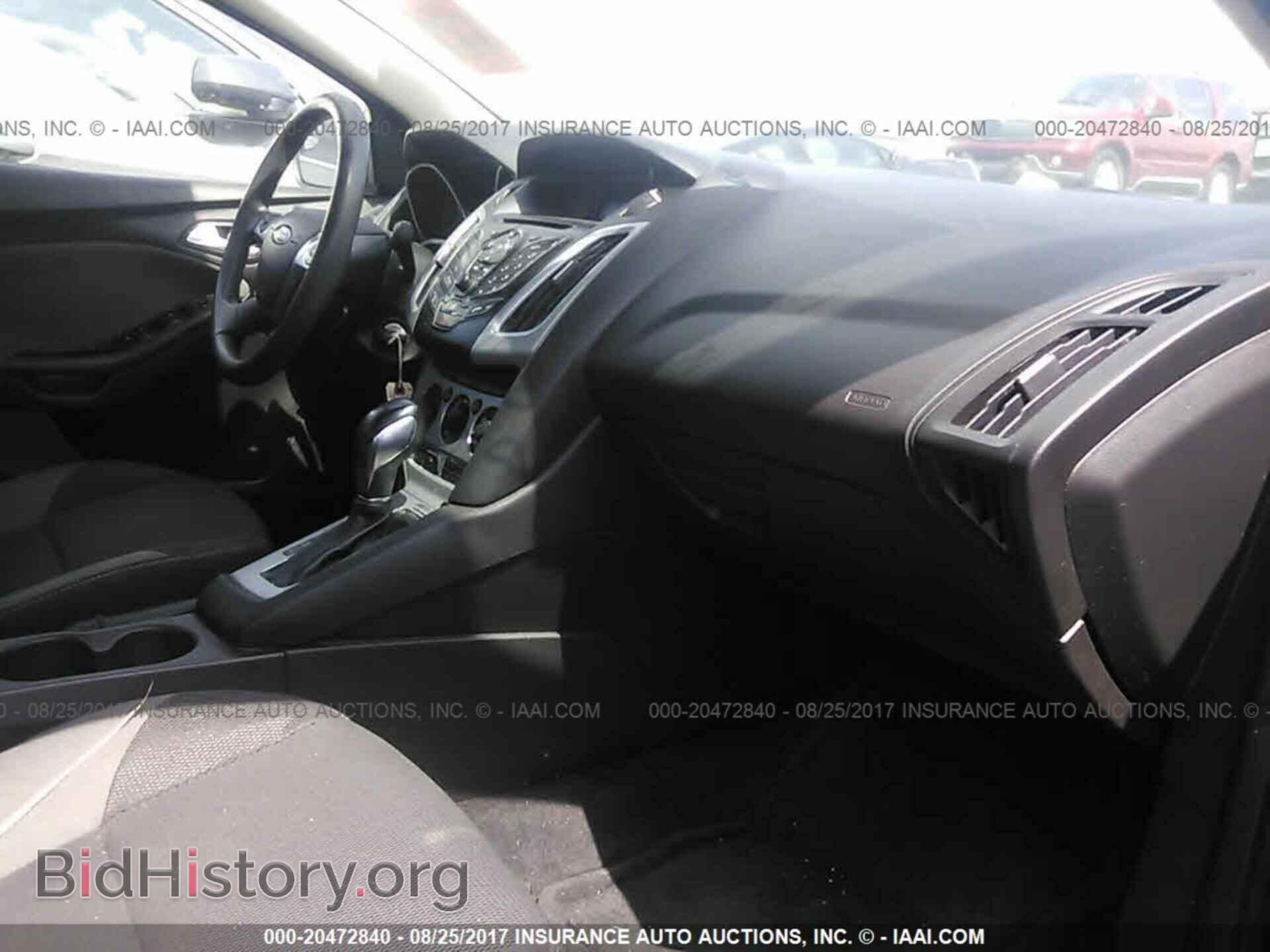 2012 Ford Focus - VIN: 1FAHP3F25CL320271 - Photo 5