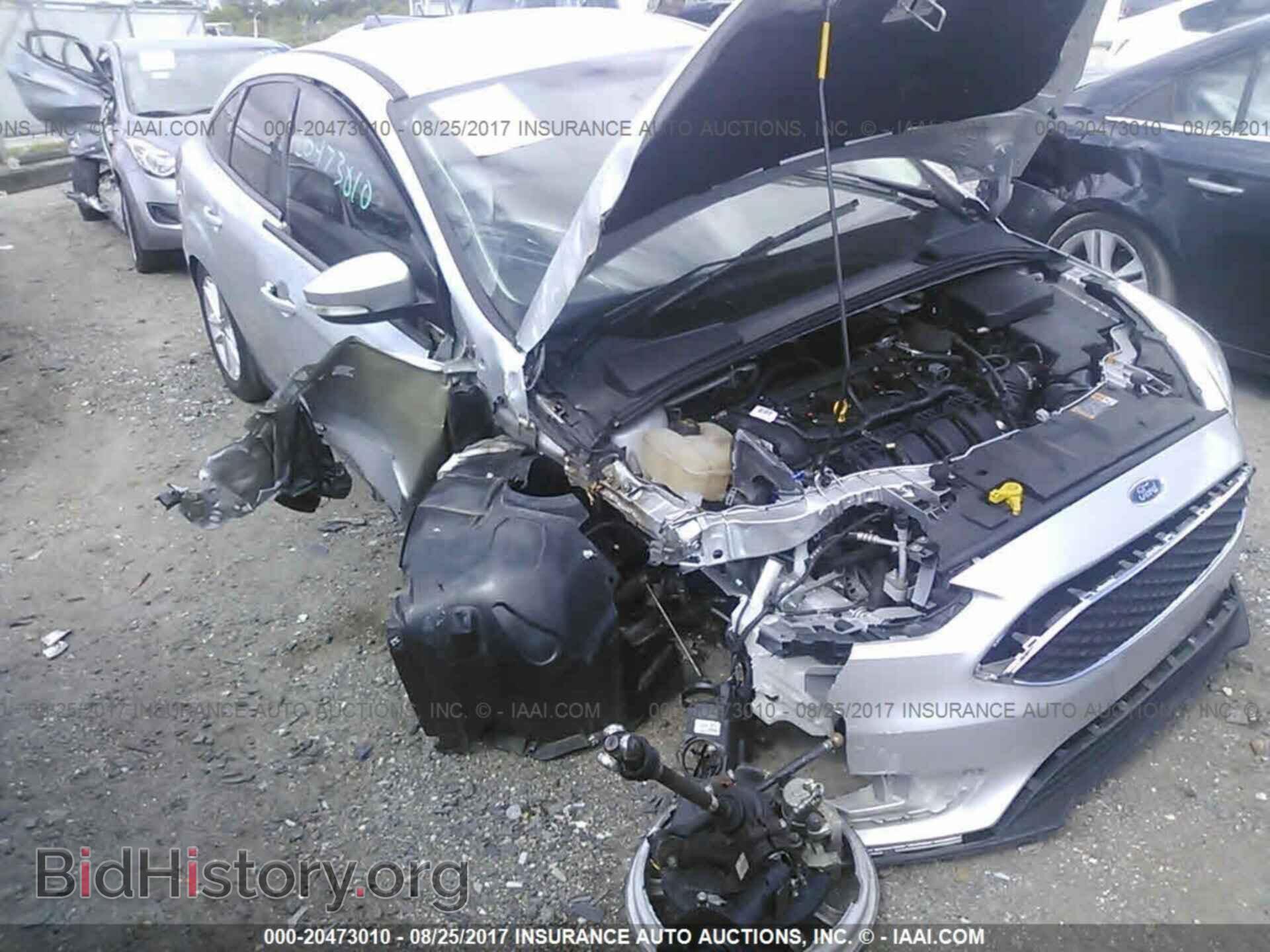 2015 Ford Focus - VIN: 1FADP3F24FL203638 - Photo 6