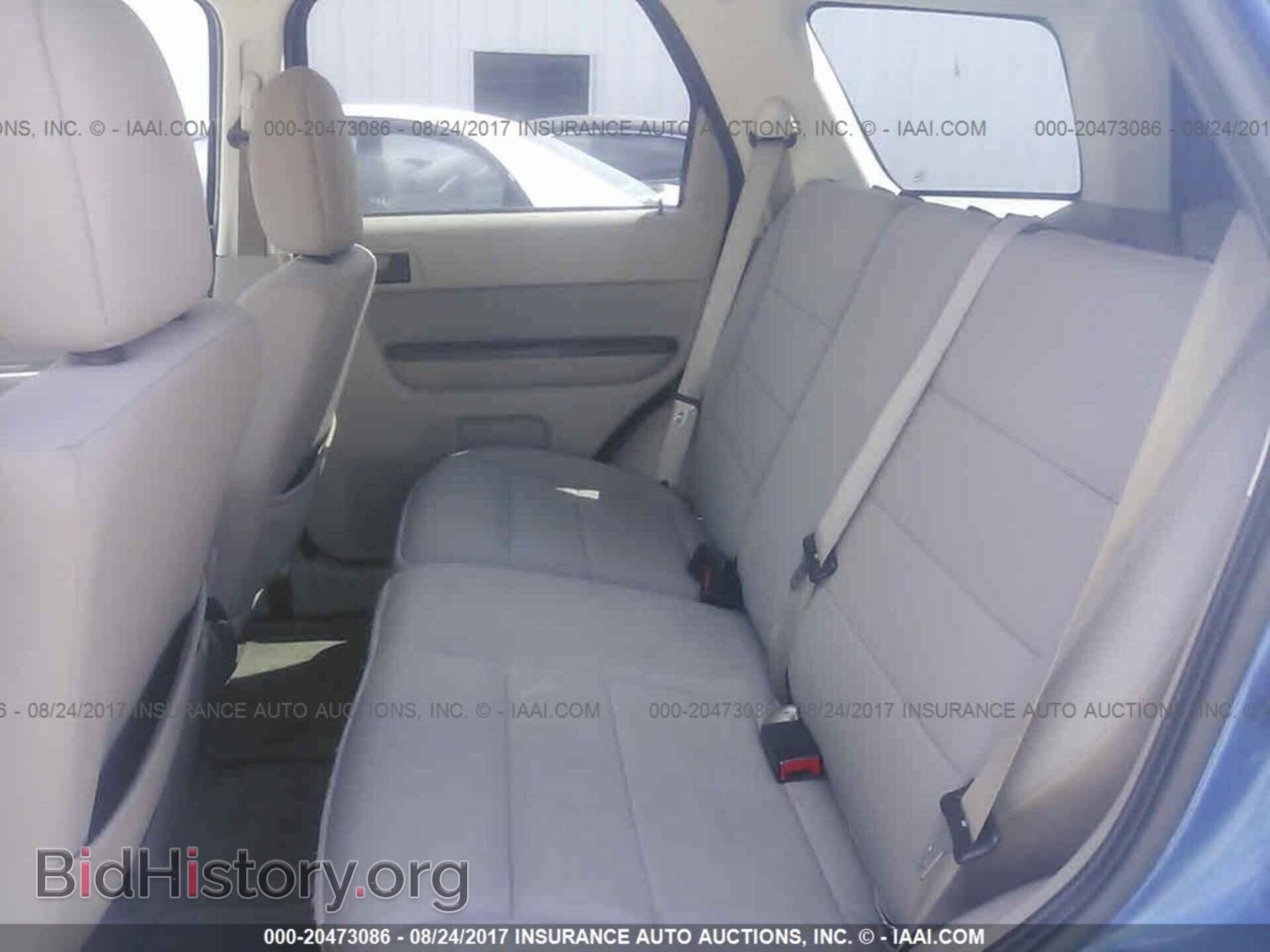 2011 Ford Escape - VIN: 1FMCU0D72BKC58970 - Photo 8