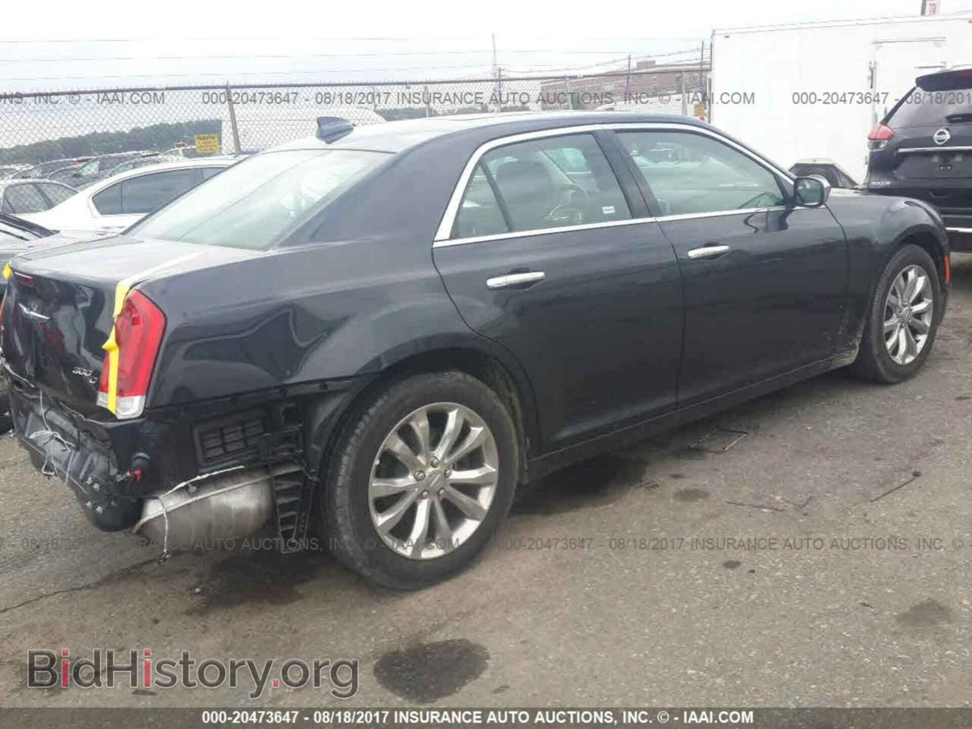 2017 Chrysler 300c - VIN: 2C3CCAKG3HH566735 - Фото 4