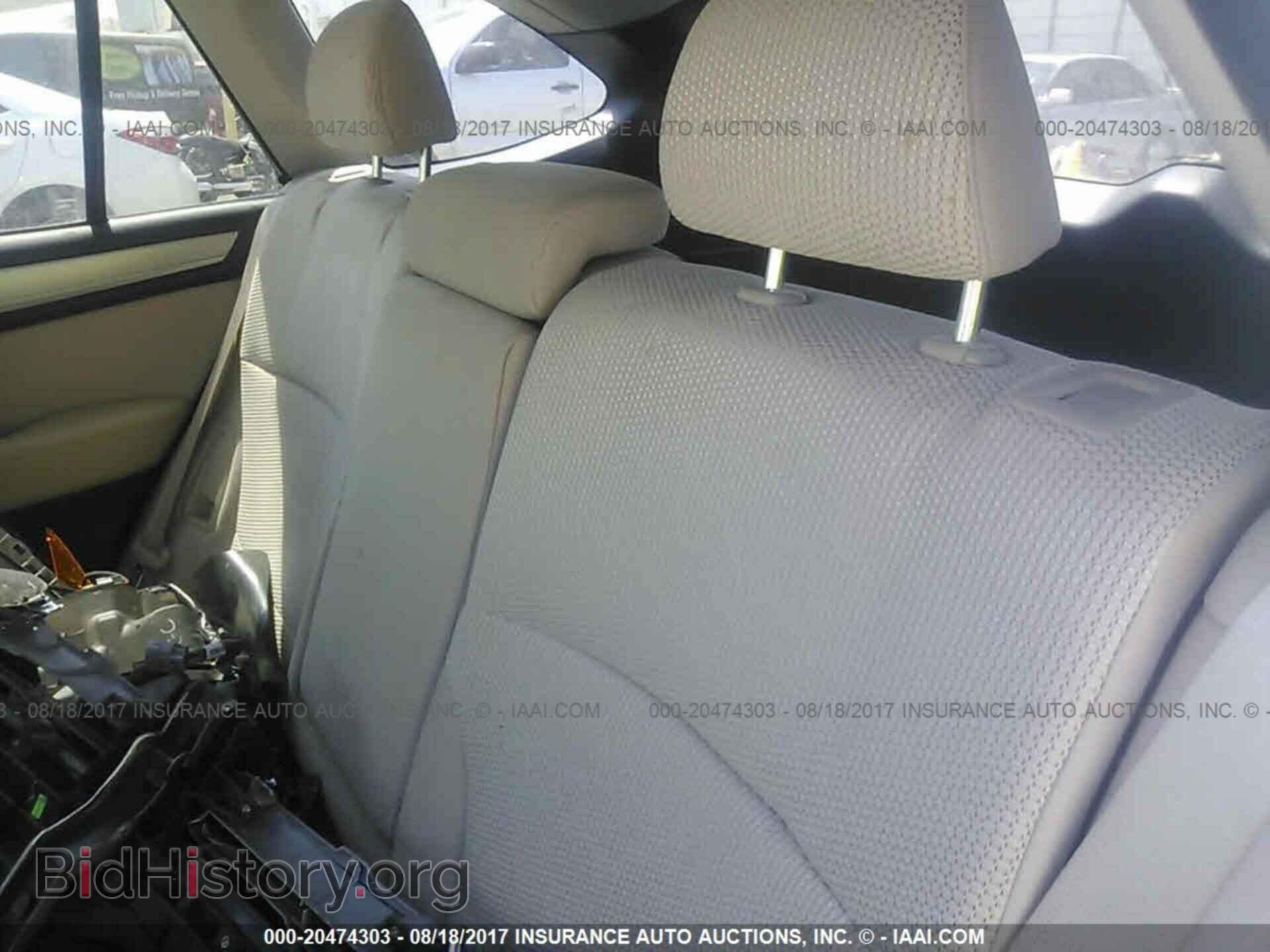 2016 Subaru Outback - VIN: 4S4BSACC6G3244819 - Photo 8