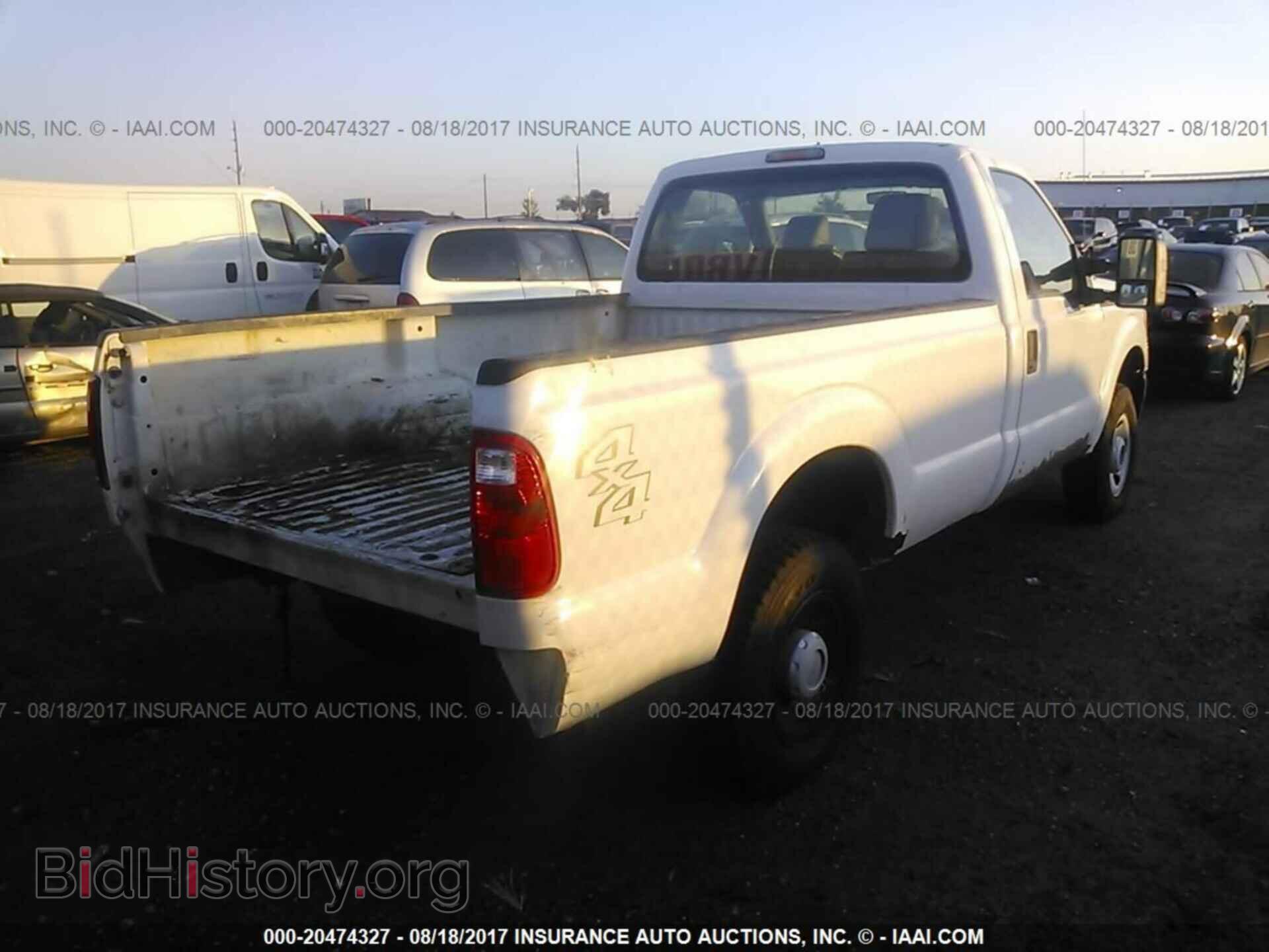 2011 Ford F250 - VIN: 1FDBF2B69BEA30216 - Фото 4