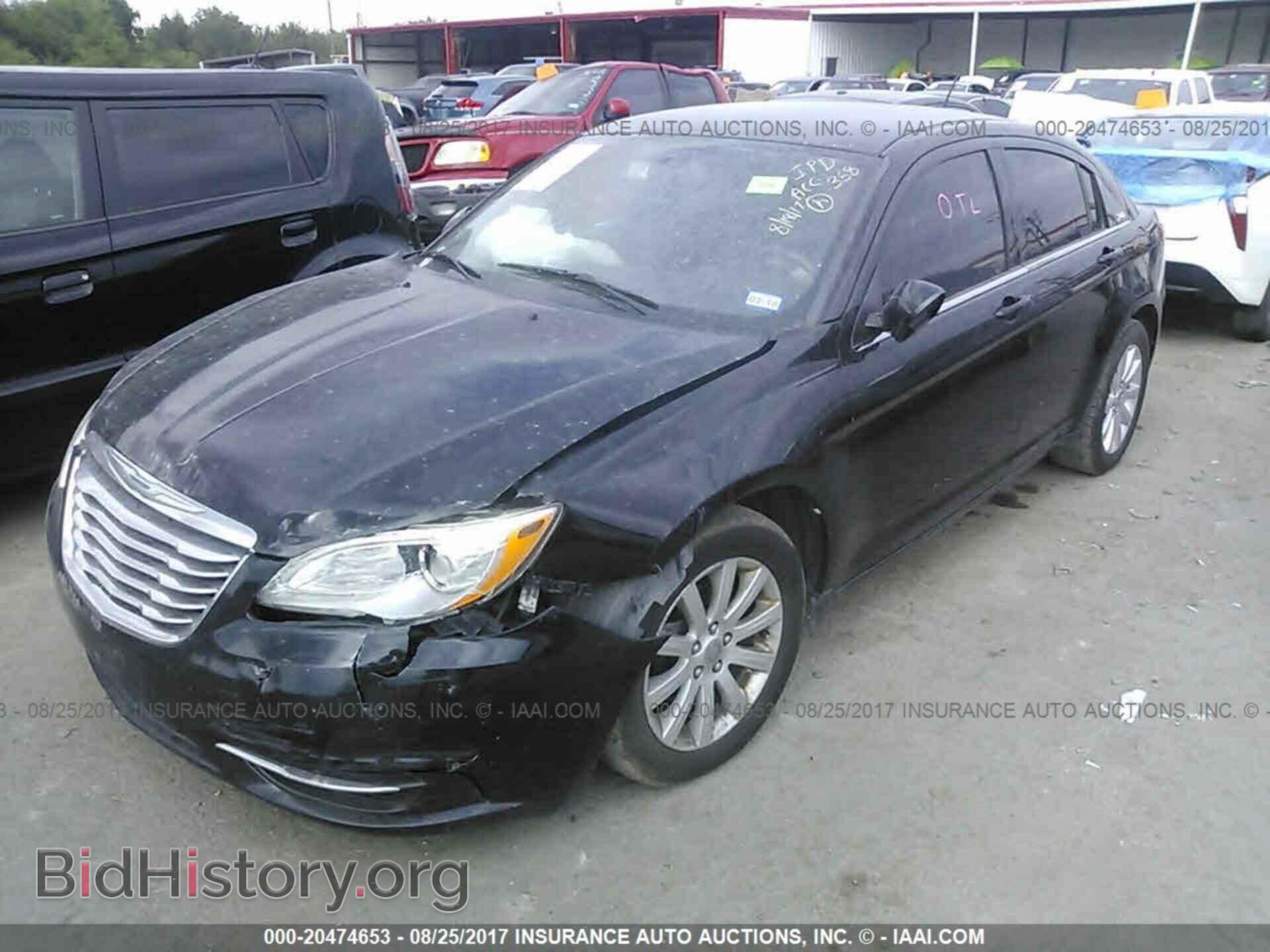 2012 Chrysler 200 - VIN: 1C3CCBBG4CN184042 - Photo 2