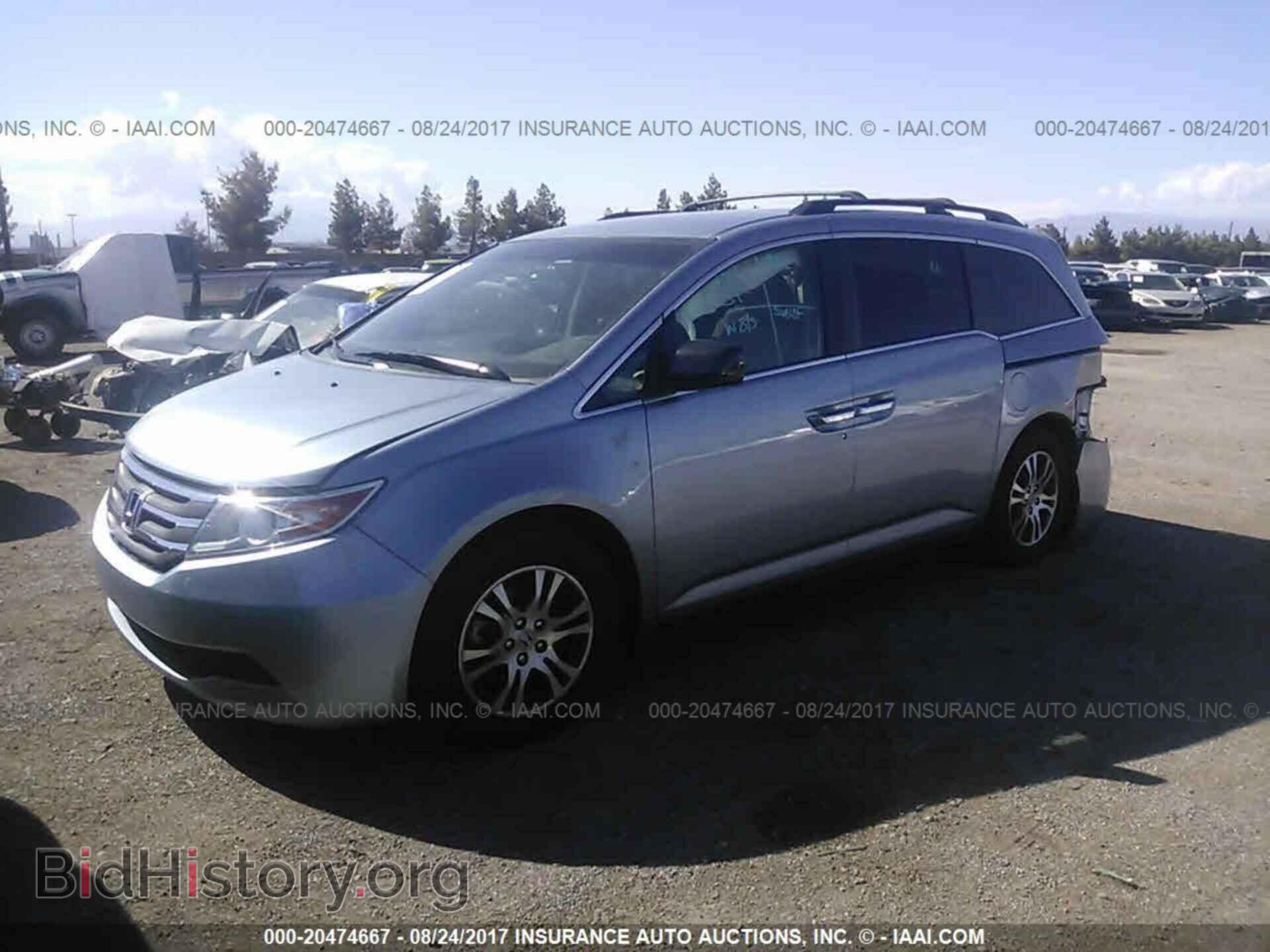 2012 Honda Odyssey - VIN: 5FNRL5H45CB016588 - Фото 2