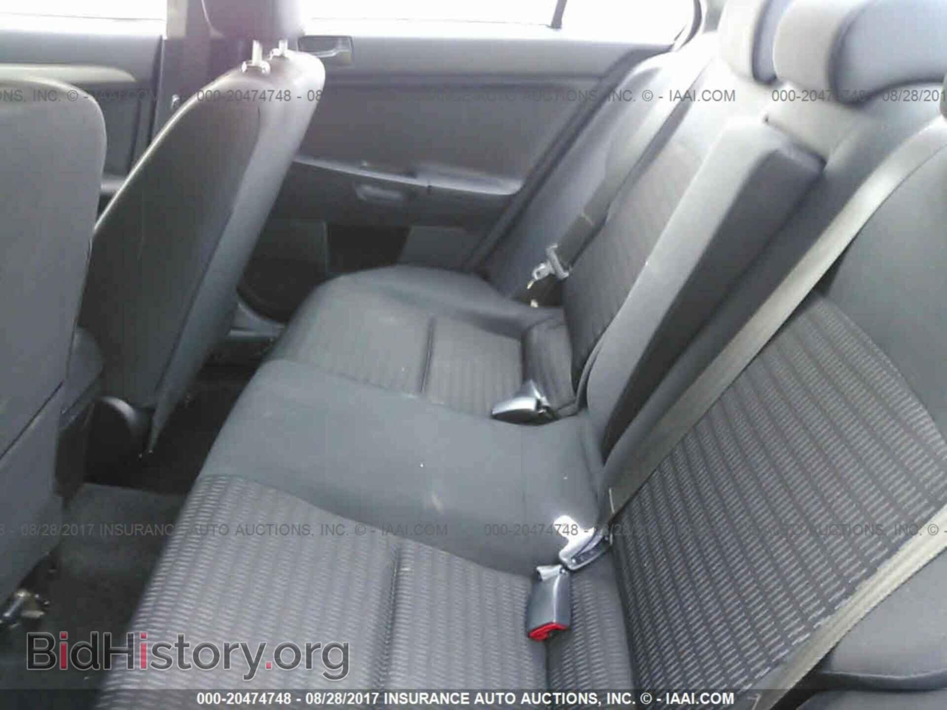2012 Mitsubishi Lancer - VIN: JA32V2FW5CU021987 - Фото 8