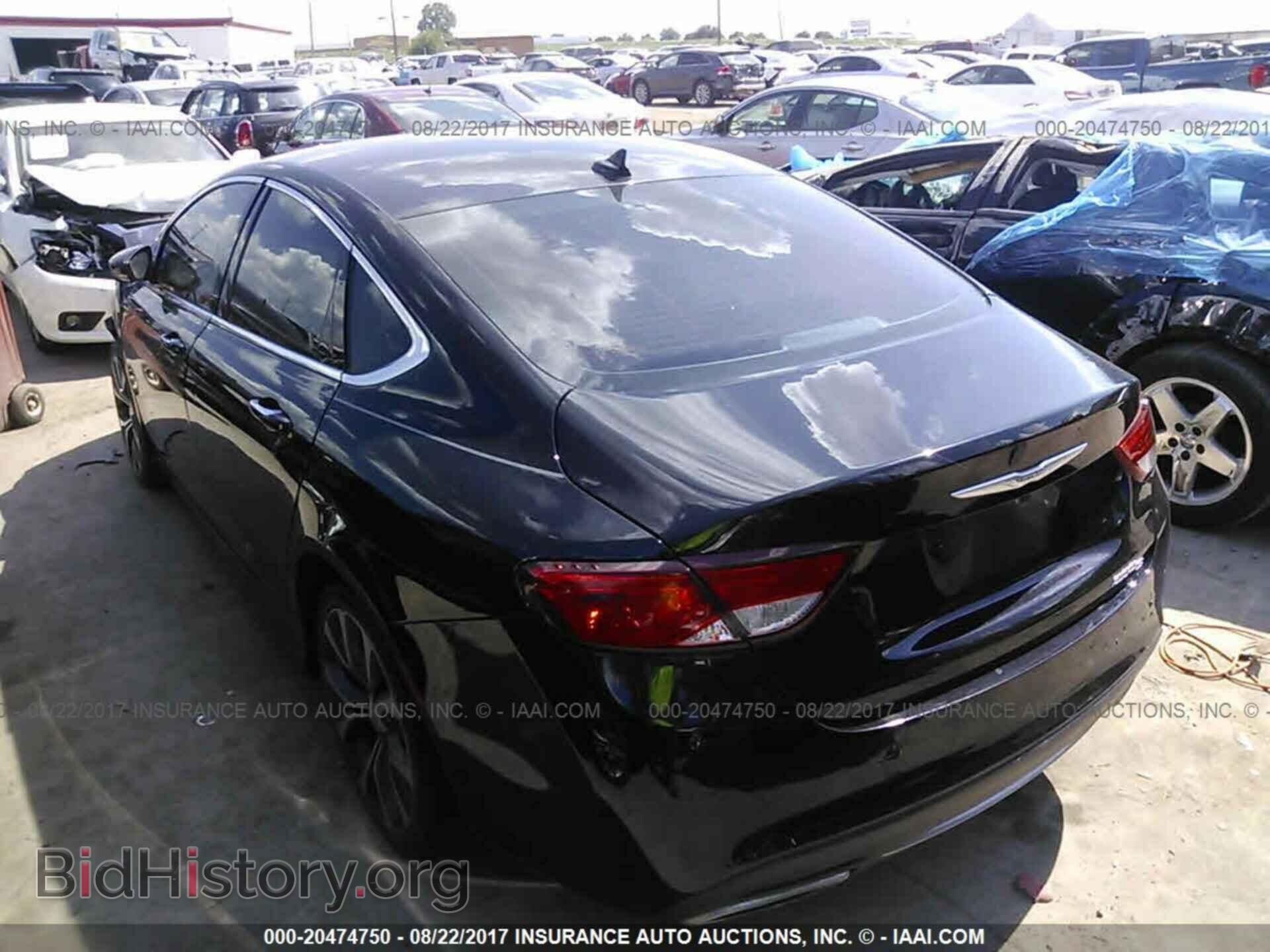 2015 Chrysler 200 - VIN: 1C3CCCCGXFN510466 - Photo 3