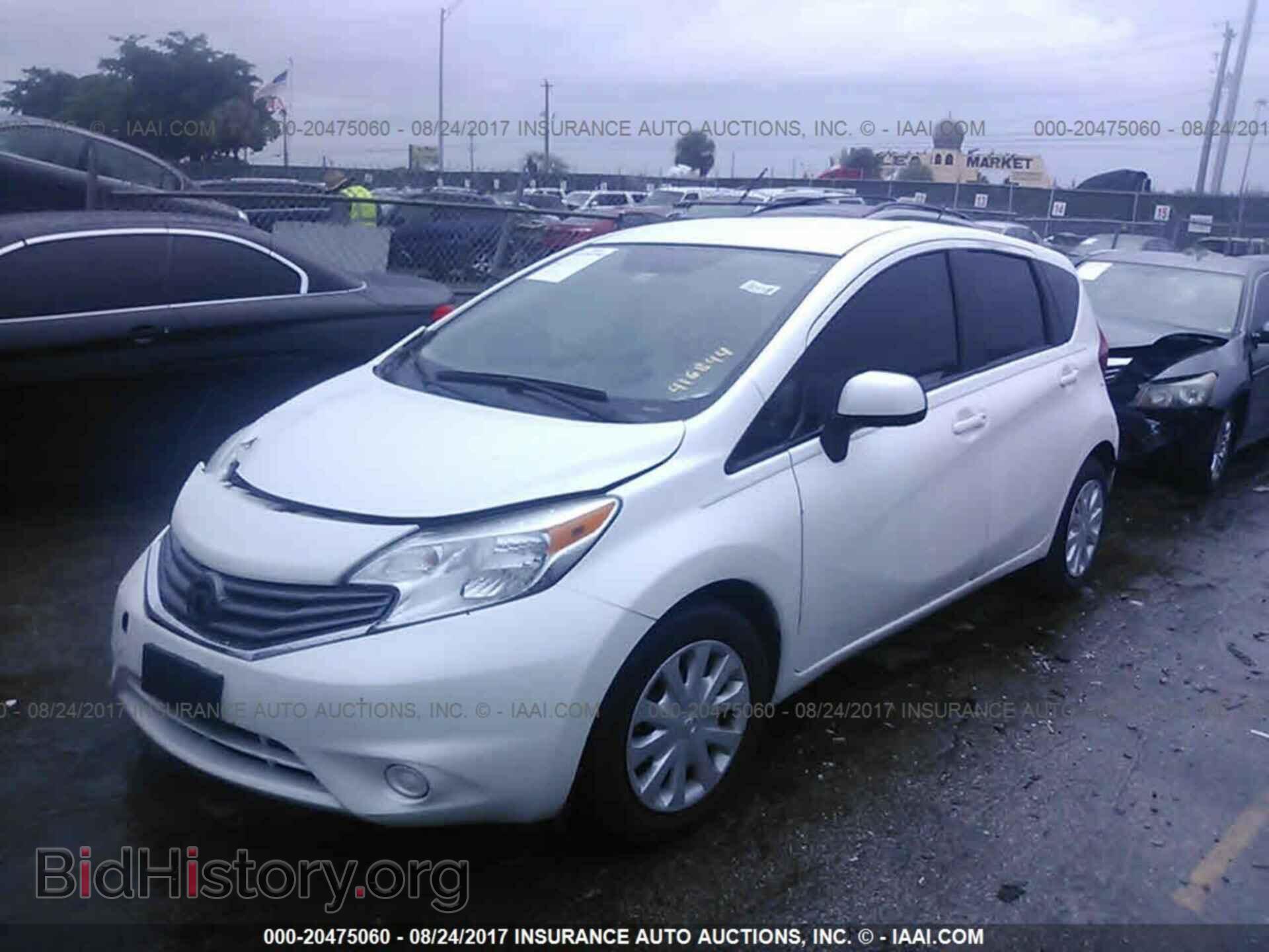 2014 Nissan Versa note - VIN: 3N1CE2CP4EL416844 - Photo 2