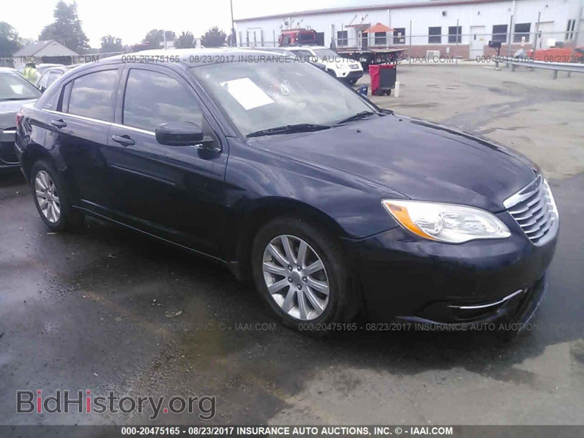 Фотография 1C3CCBBB8CN211134 - Chrysler 200 2012