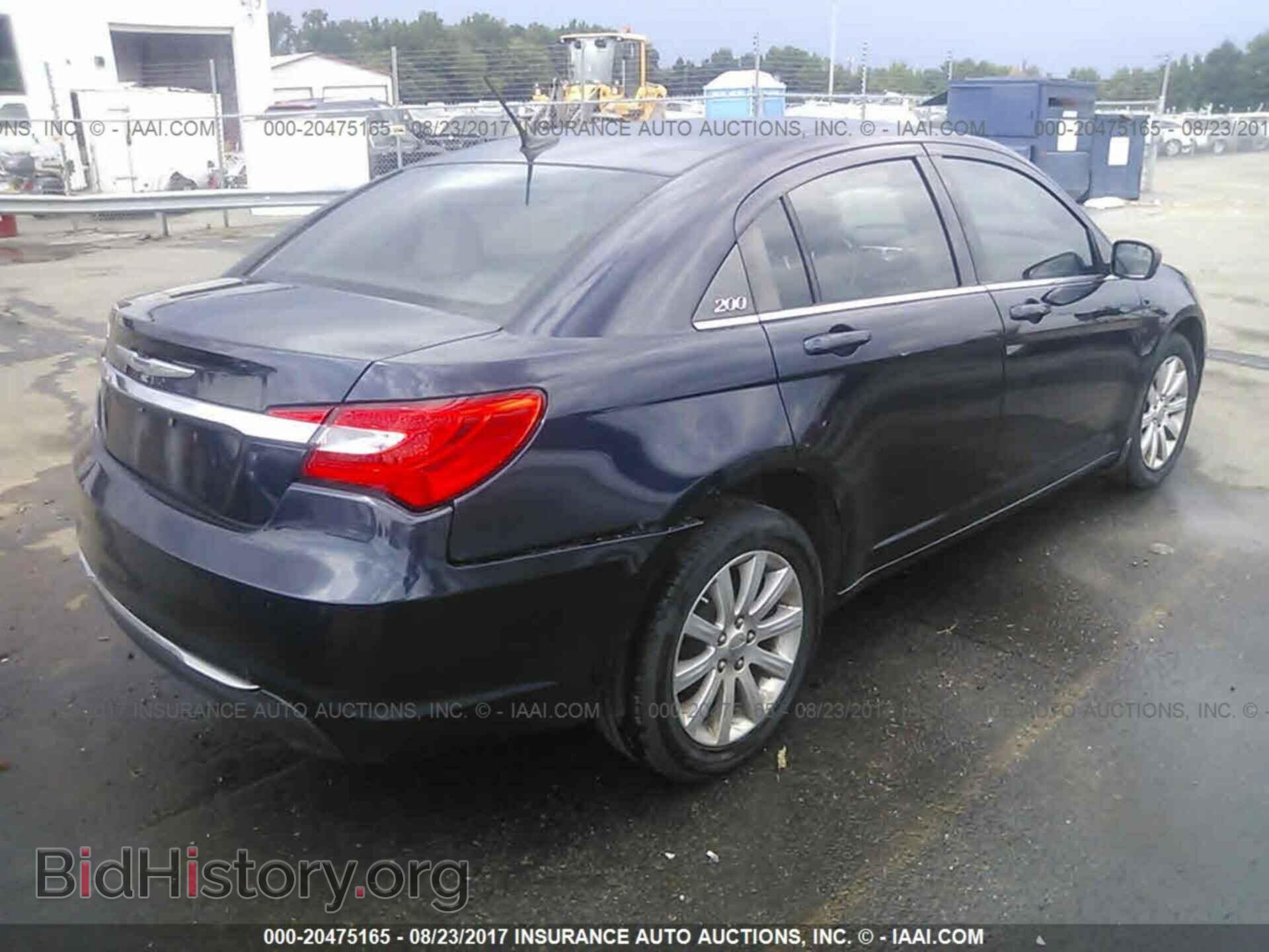 2012 Chrysler 200 - VIN: 1C3CCBBB8CN211134 - Фото 4