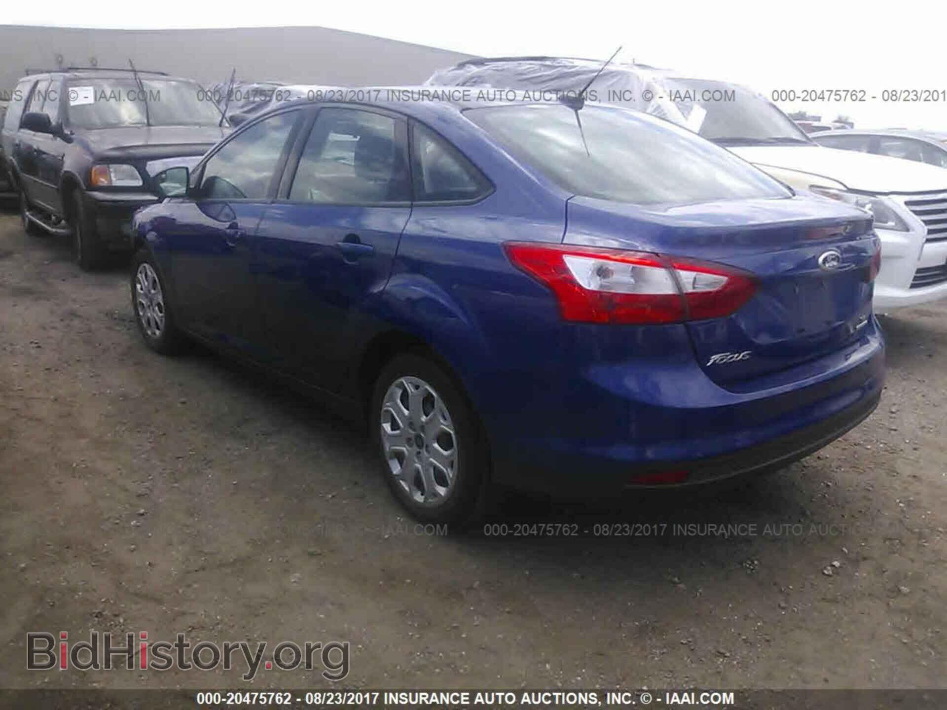 2012 Ford Focus - VIN: 1FAHP3F21CL409660 - Photo 3
