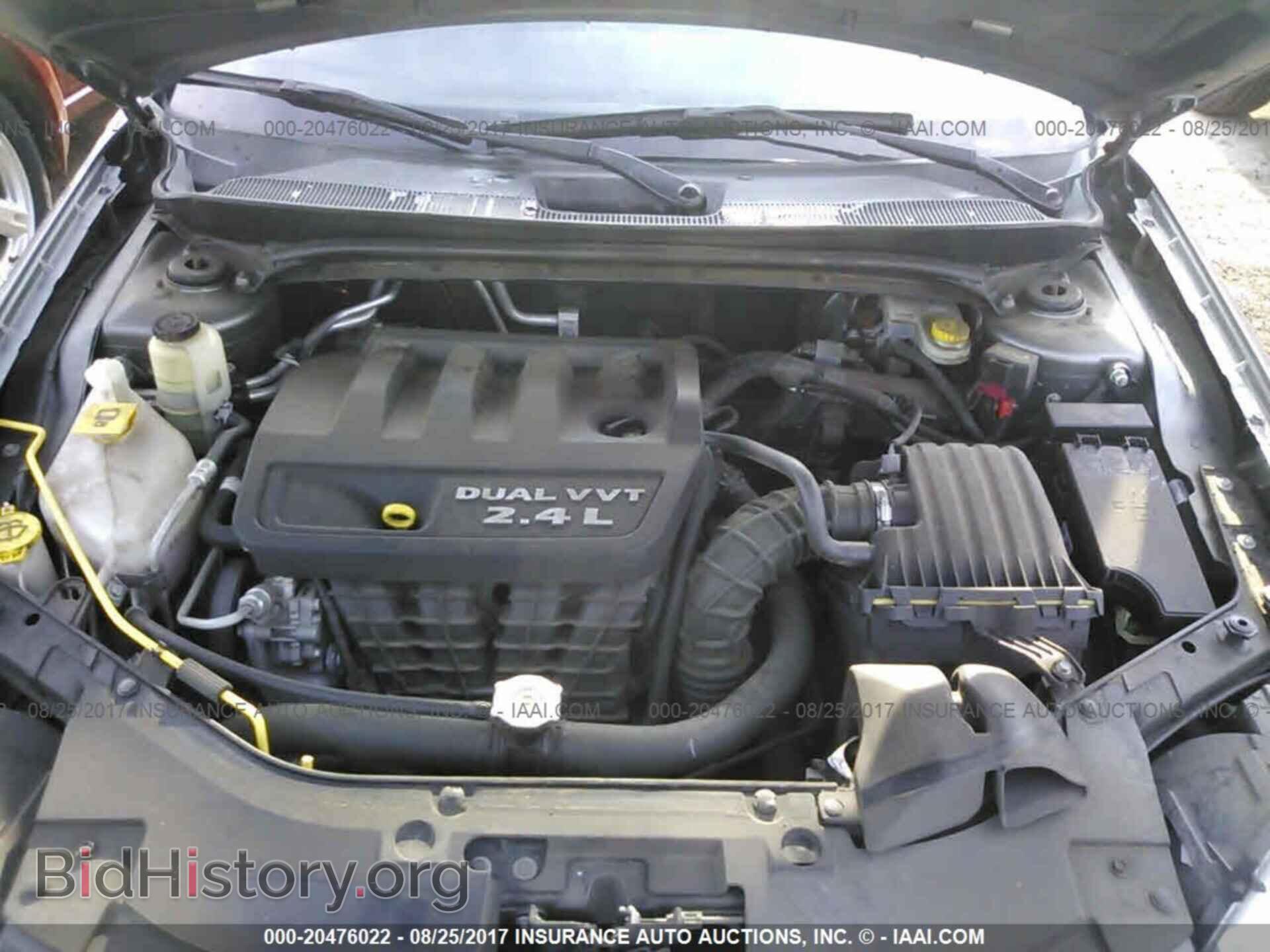 2013 Chrysler 200 - VIN: 1C3CCBBB4DN513361 - Фото 10
