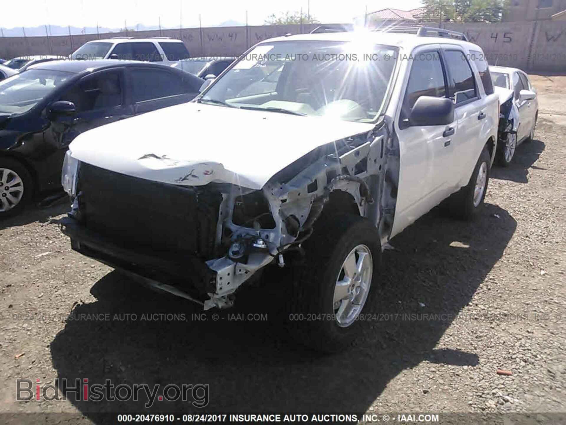 2011 Ford Escape - VIN: 1FMCU0D76BKA27943 - Photo 6