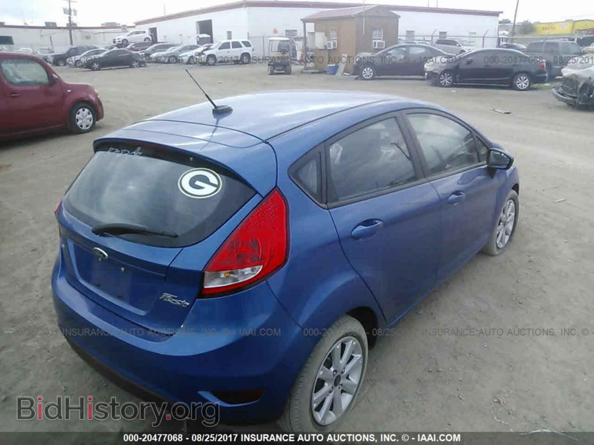 2011 Ford Fiesta - VIN: 3FADP4EJ2BM203130 - Фото 4