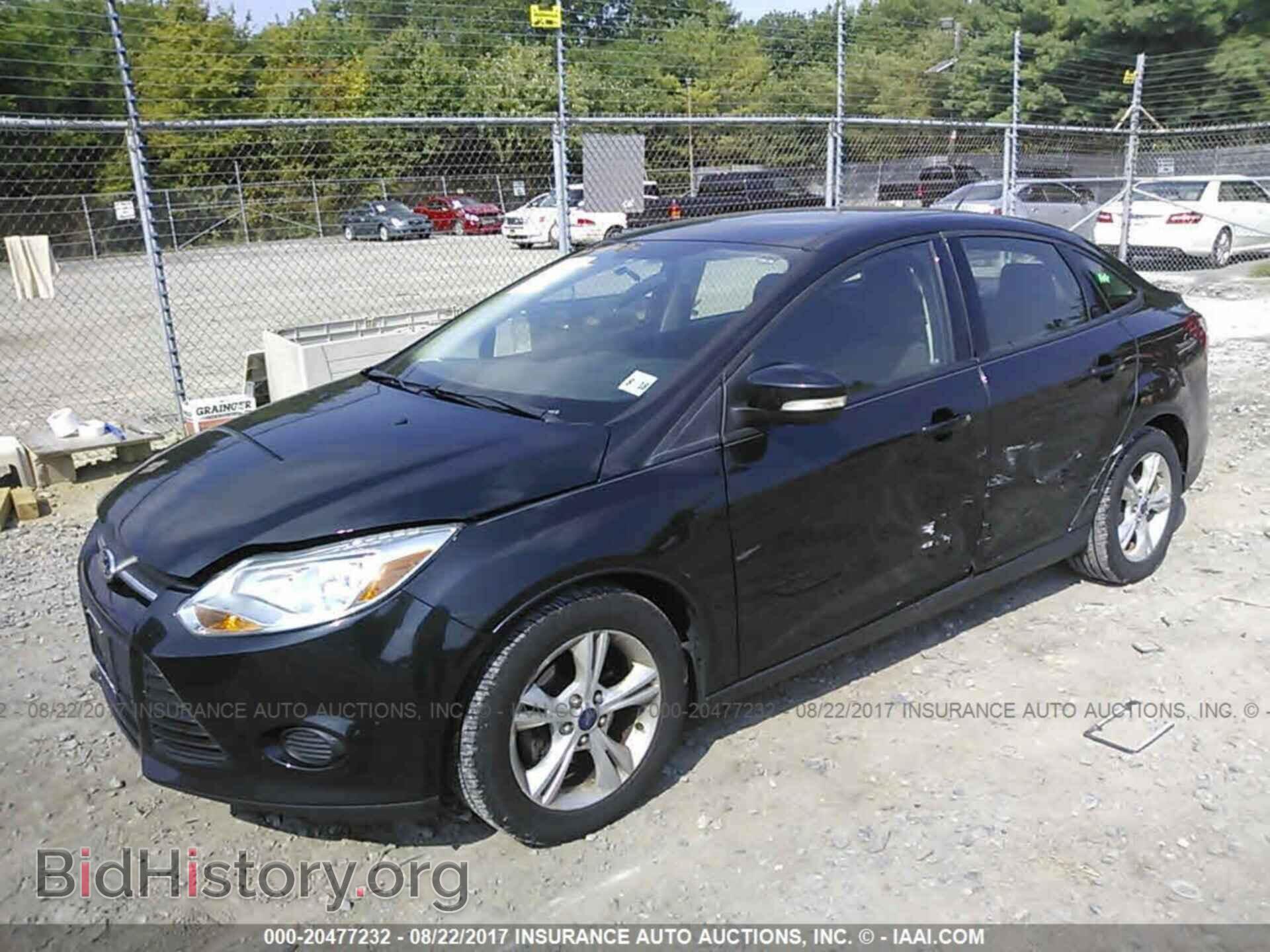 2013 Ford Focus - VIN: 1FADP3F21DL240224 - Фото 2