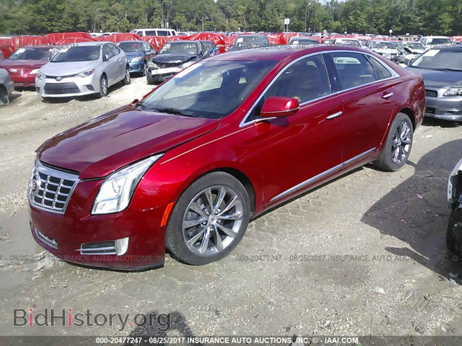 2013 Cadillac Xts - VIN: 2G61P5S36D9235988 - Фото 2