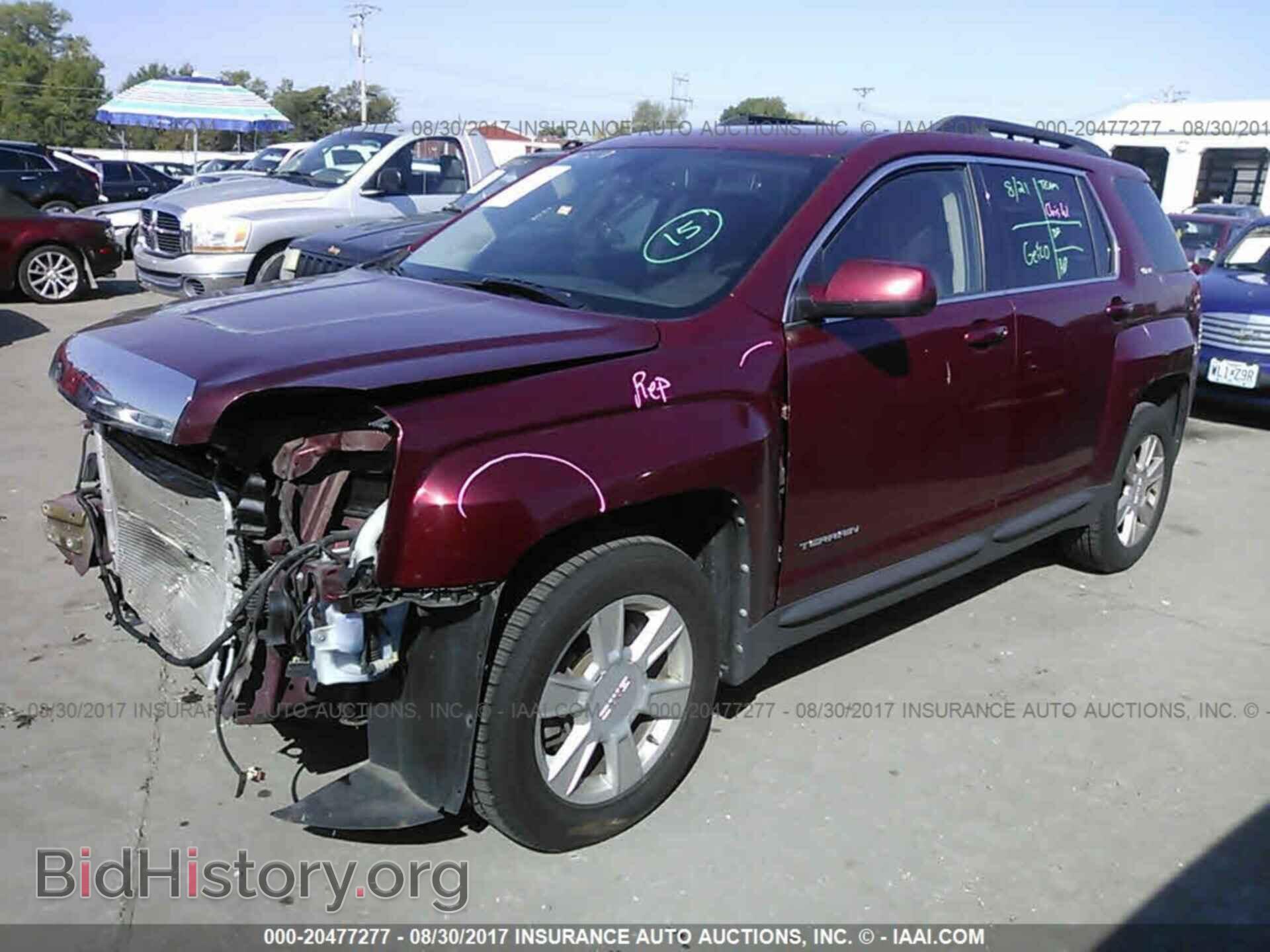 2011 Gmc Terrain - VIN: 2CTFLTEC2B6241000 - Photo 2