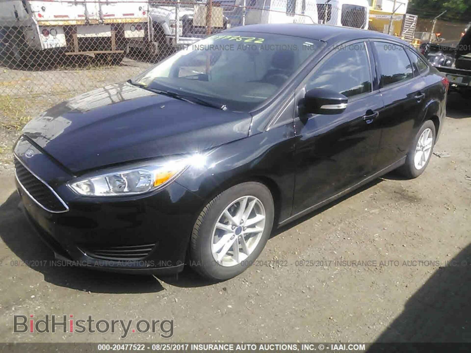2015 Ford Focus - VIN: 1FADP3F23FL344233 - Photo 2