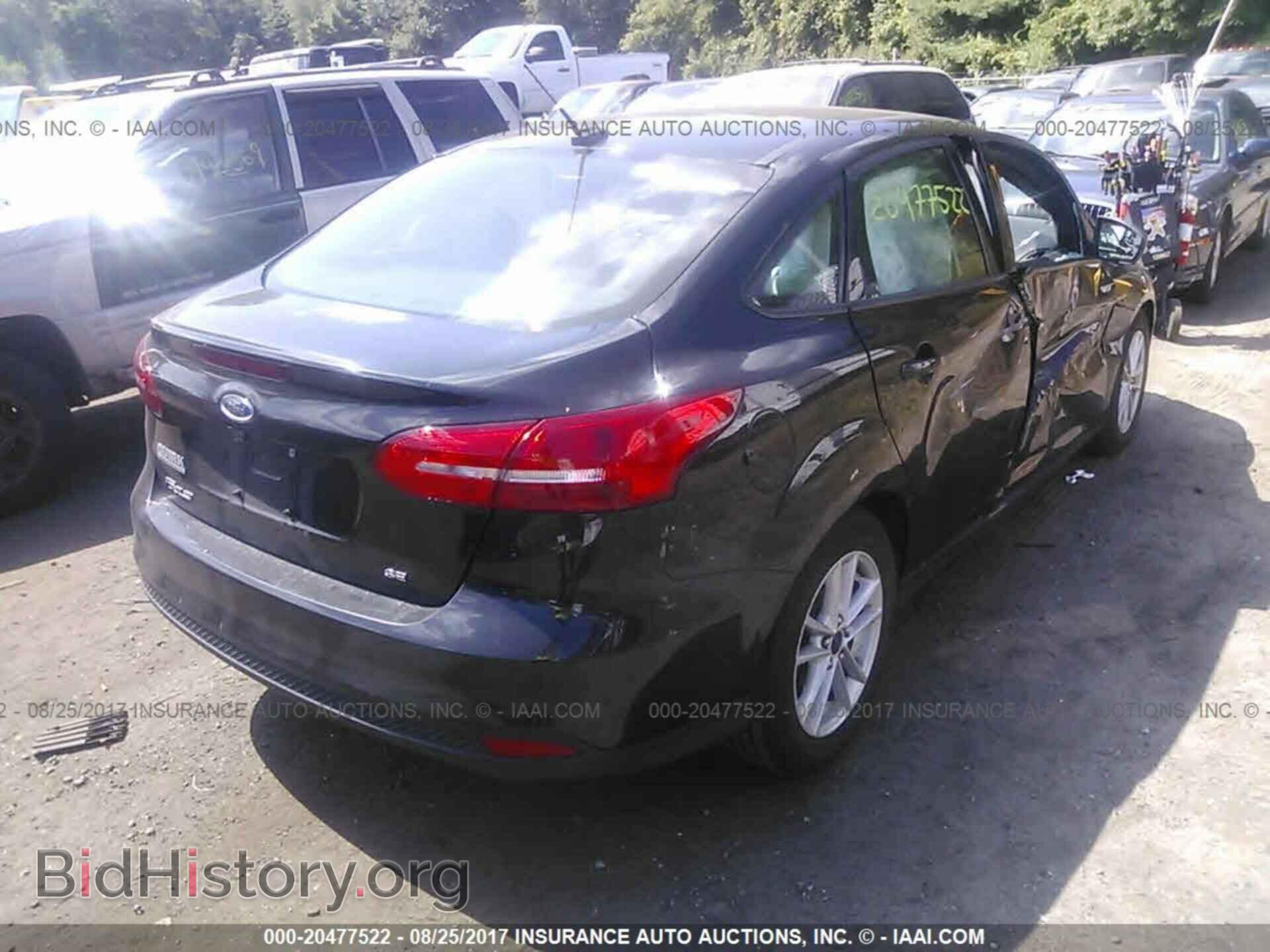 2015 Ford Focus - VIN: 1FADP3F23FL344233 - Photo 4
