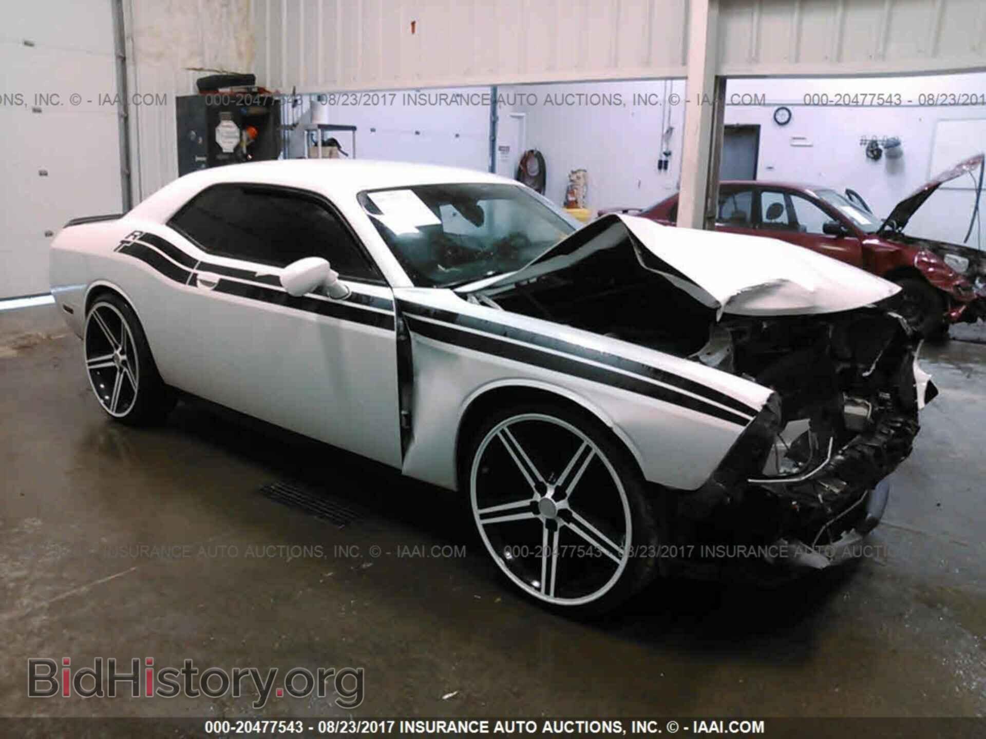 Photo 2C3CDYBT3CH292819 - Dodge Challenger 2012