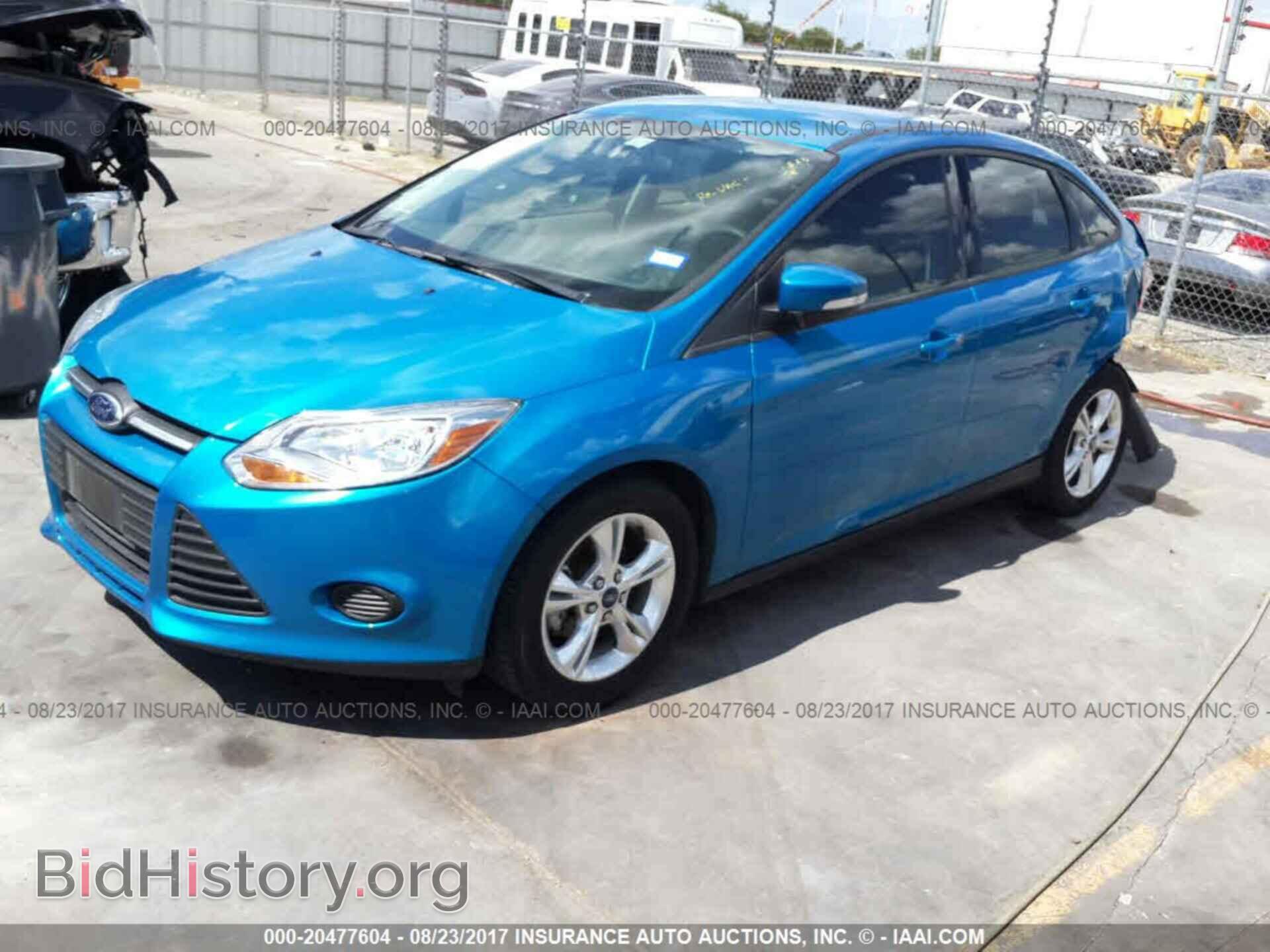 2014 Ford Focus - VIN: 1FADP3F2XEL321045 - Фото 2