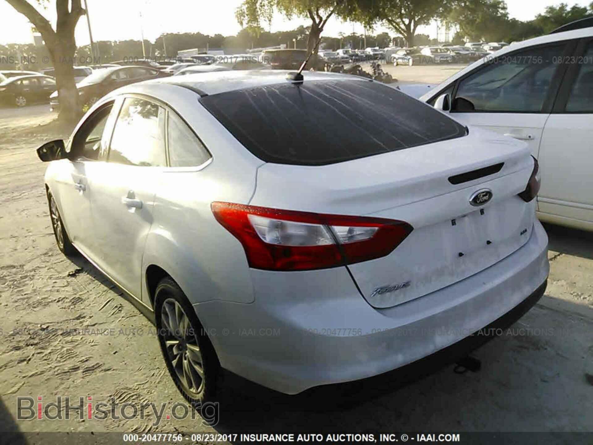 2012 Ford Focus - VIN: 1FAHP3H25CL219986 - Photo 3