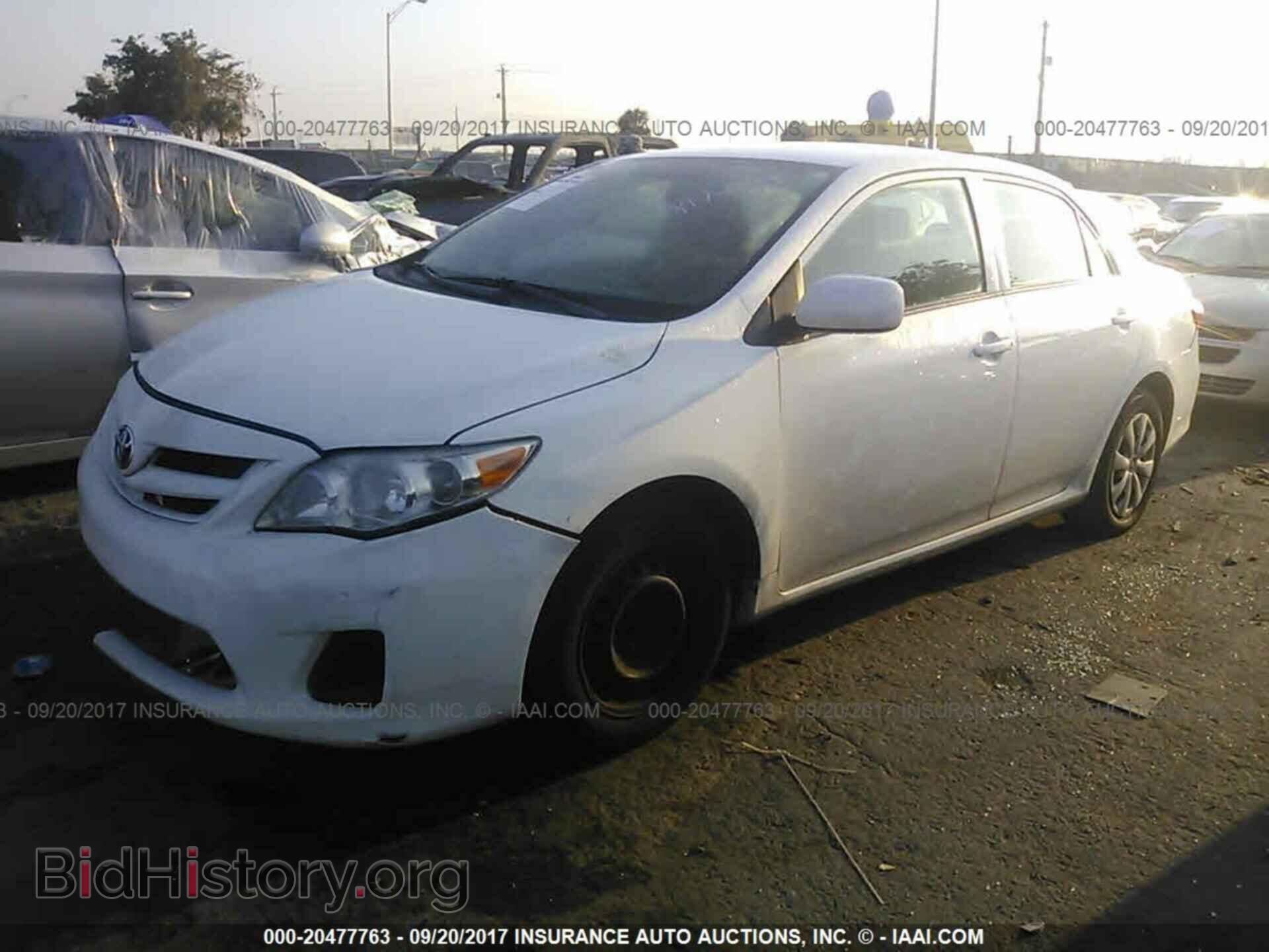2013 Toyota Corolla - VIN: 5YFBU4EE1DP203810 - Фото 2