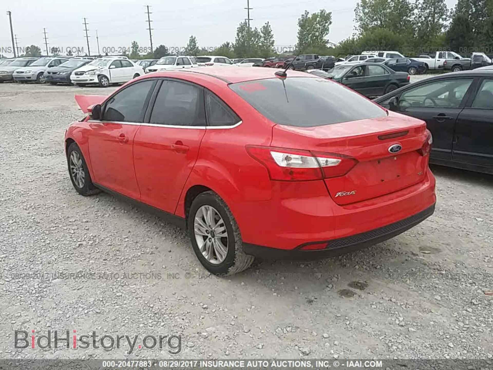 2012 Ford Focus - VIN: 1FAHP3H24CL162115 - Photo 3