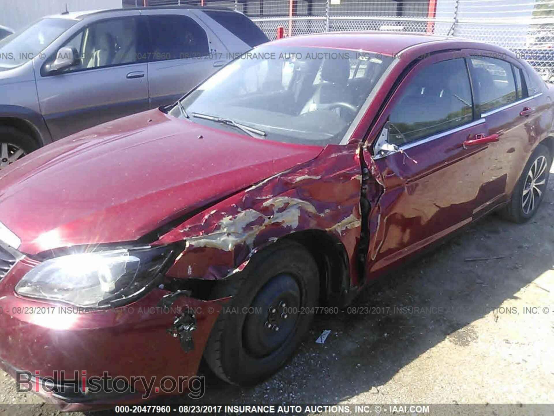 2013 Chrysler 200 - VIN: 1C3CCBCGXDN618805 - Photo 6